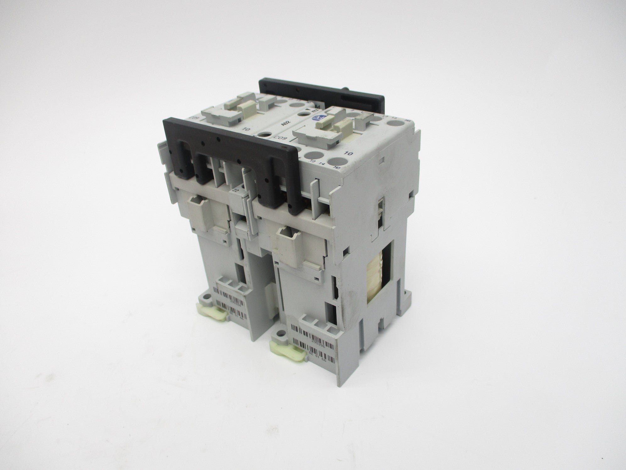 ALLEN BRADLEY 104-C09ZJ22 SER. B 24V (BR/WH) NSMP