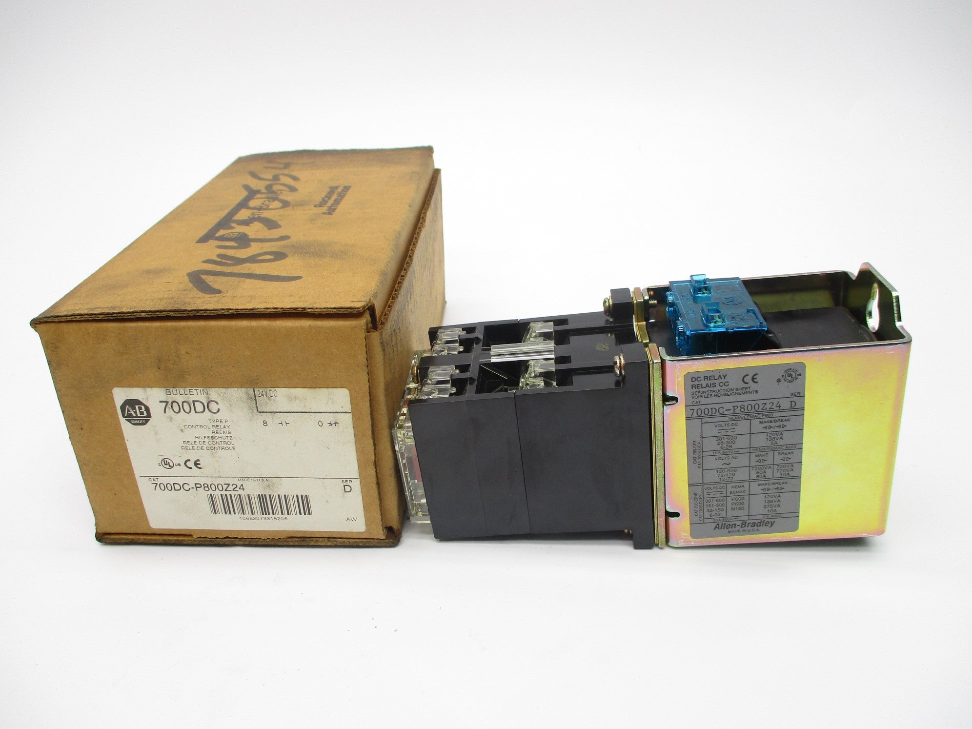 ALLEN BRADLEY 700DC-P800Z24 SER. D 24V (BR/WH) NSMP
