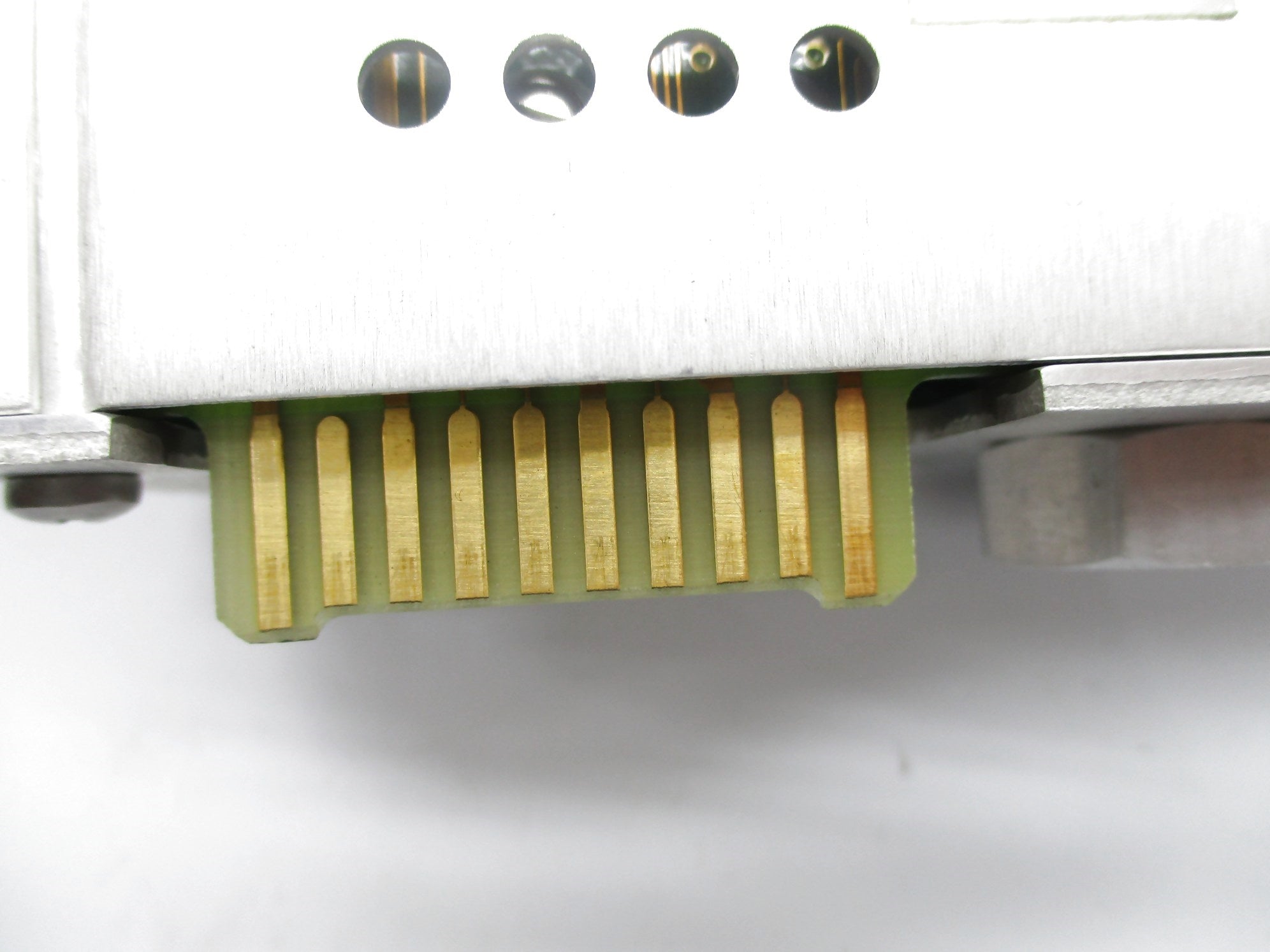 SCHNEIDER AUTOMATION AS-B875-102 UNMP