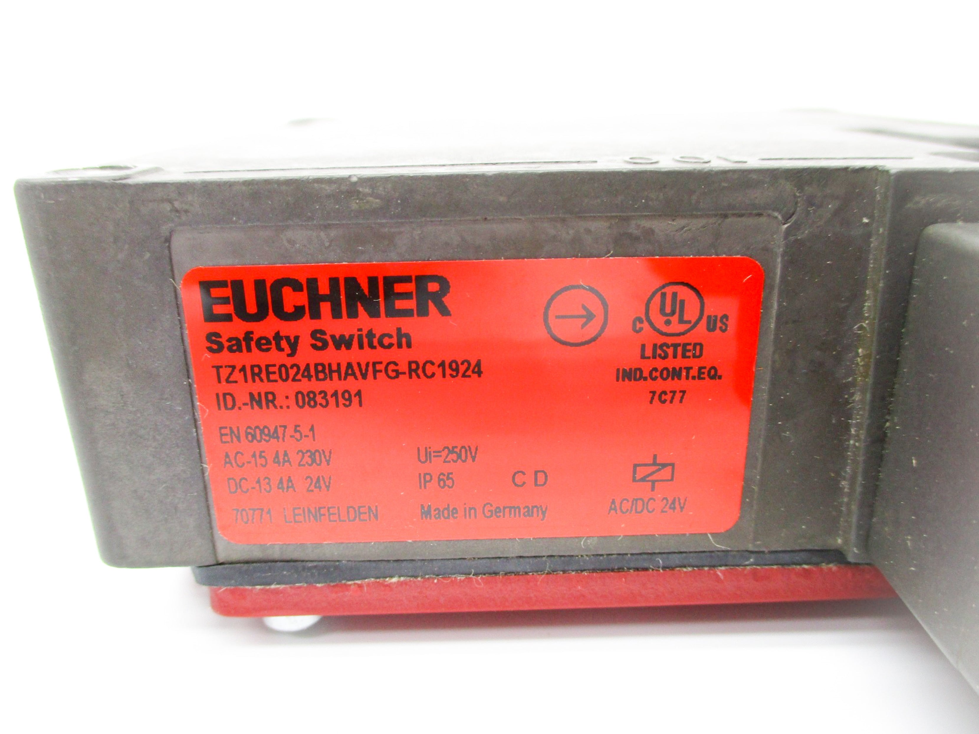 EUCHNER TZ1RE024BHAVFG-RC1924 NSNP