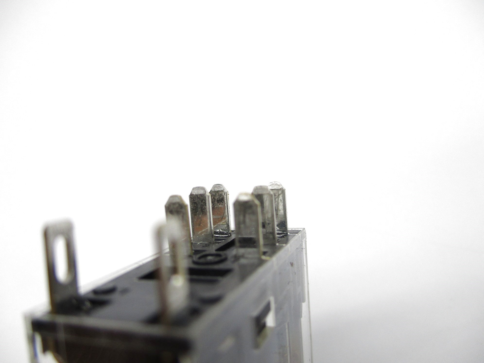 OMRON G2R-2-S(S) 24VDC 5A UNMP