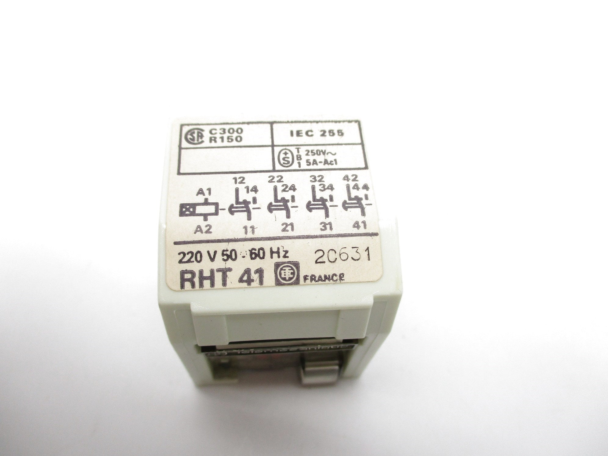 TELEMECANIQUE RHT41 220V NSNP