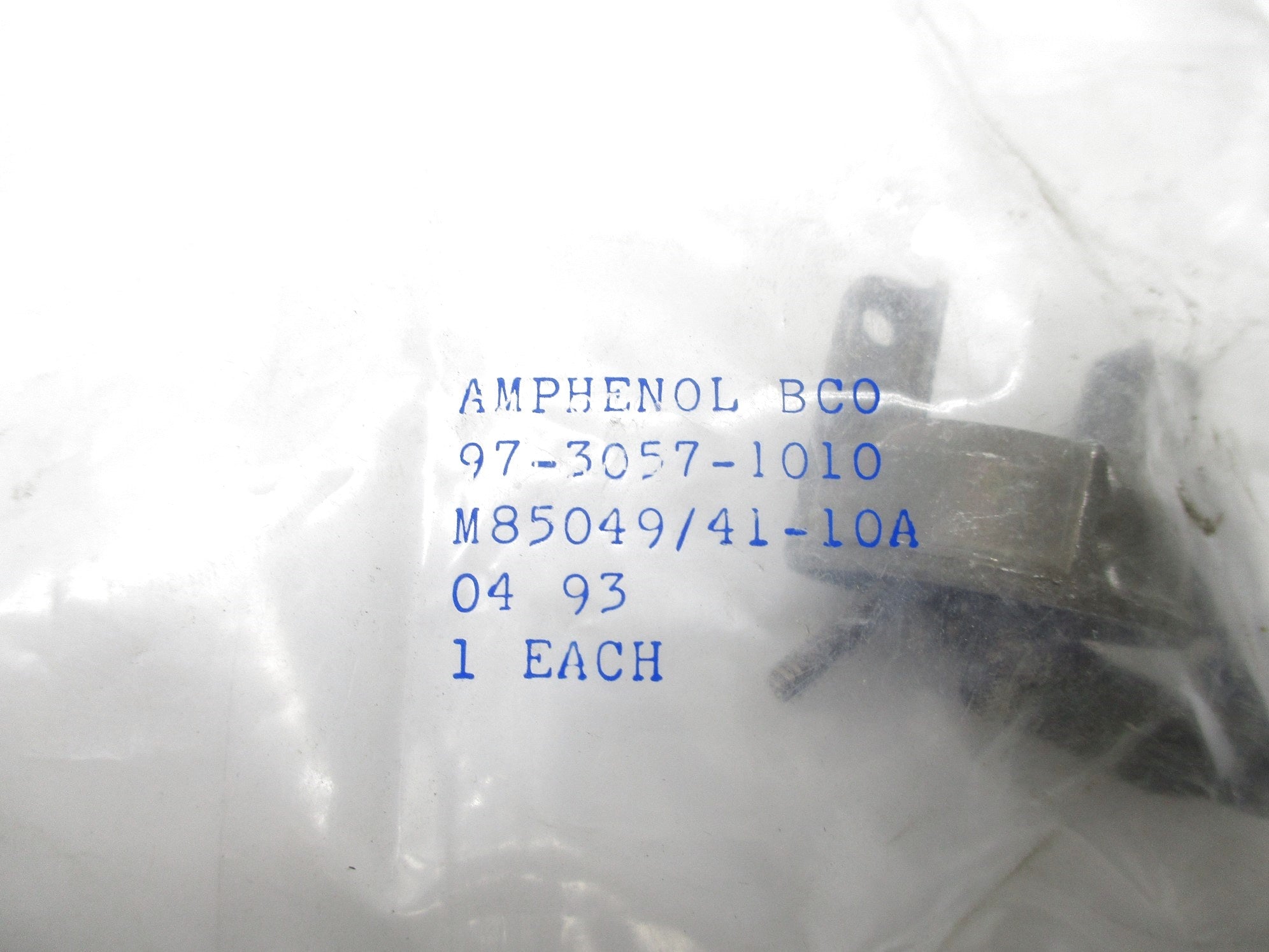 AMPHENOL 97-3057-1010 M85049/41-10A NSMP