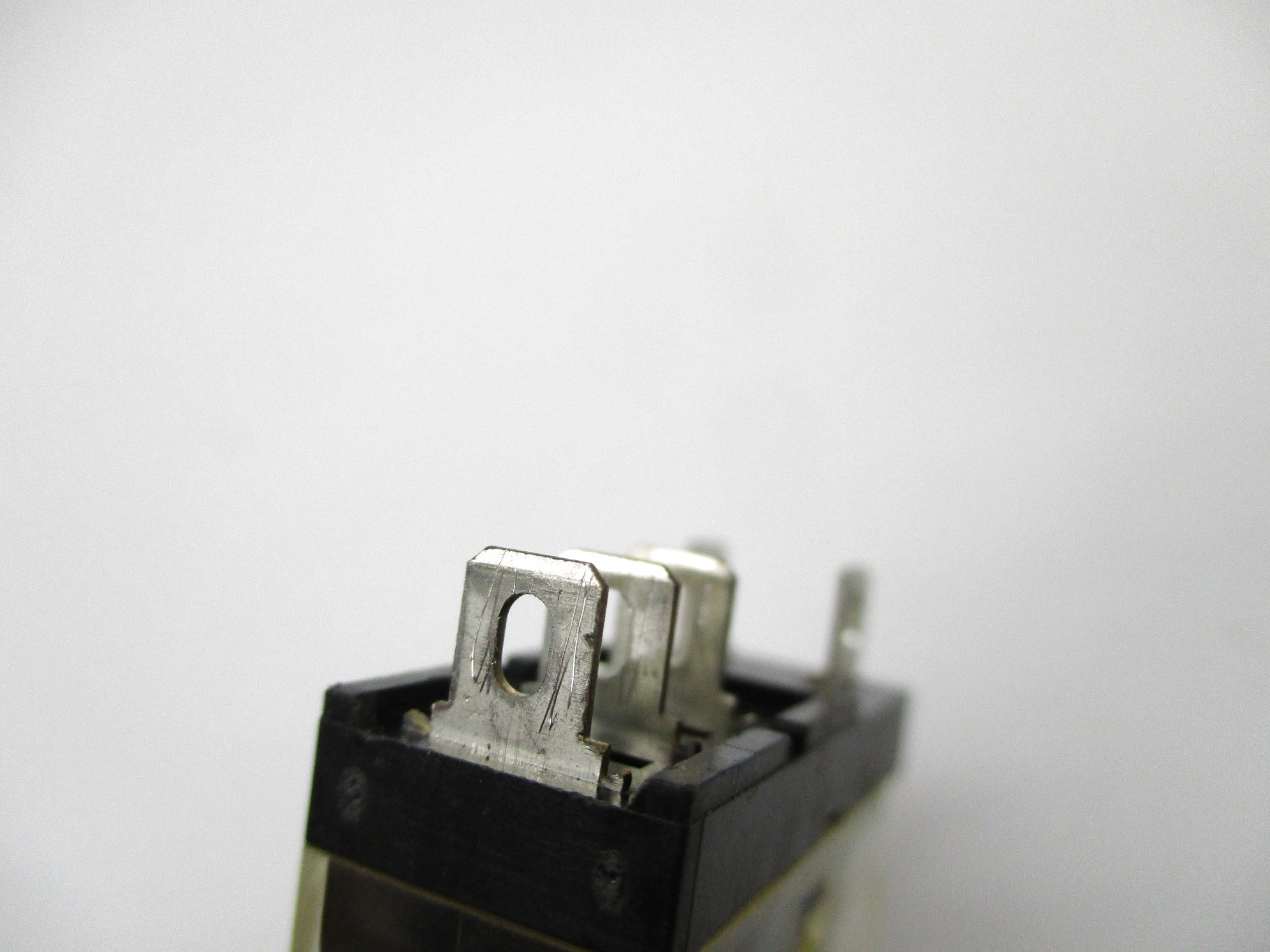 OMRON G2R-1-S 24VDC UNMP
