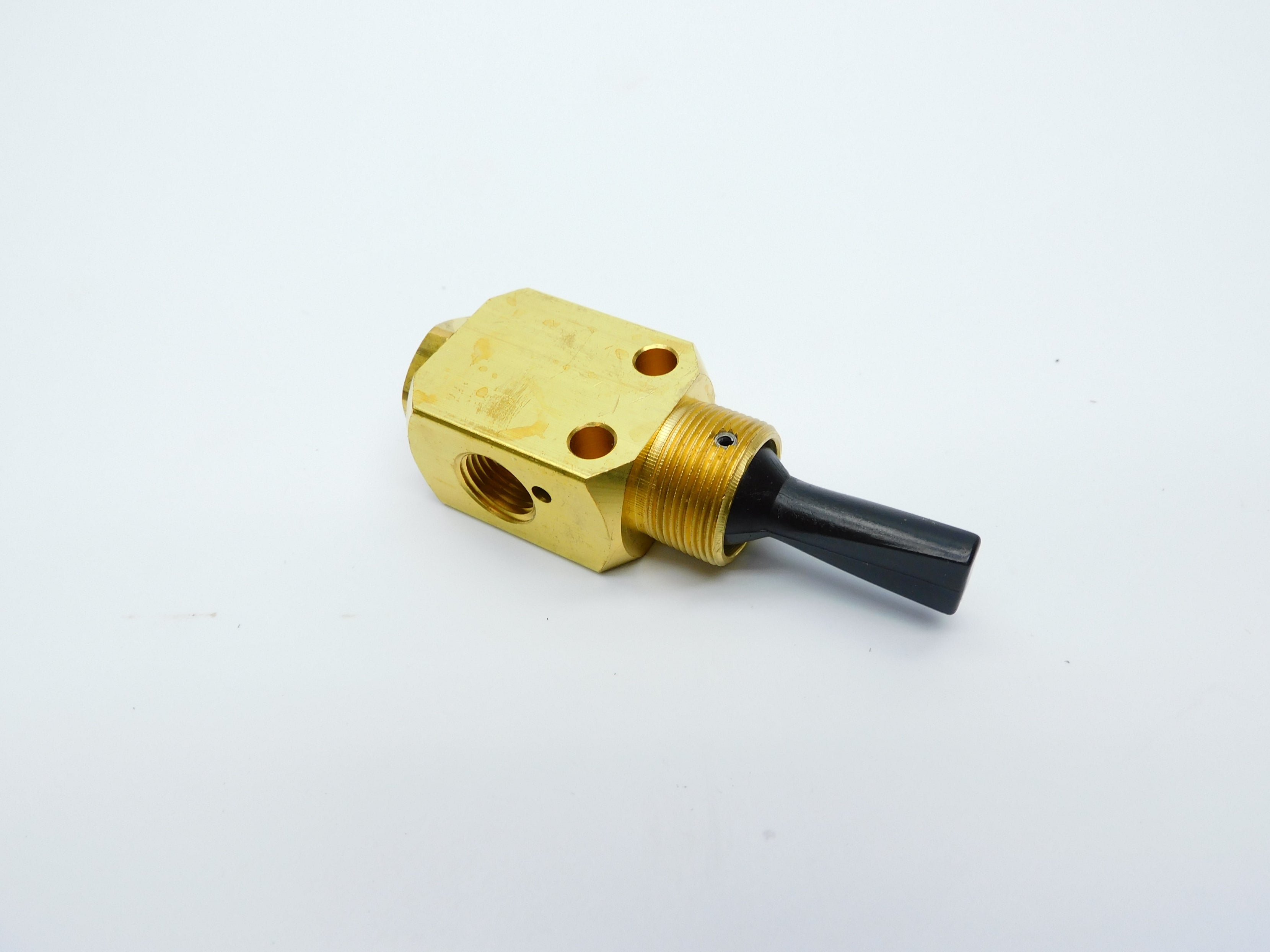 CLIPPARD TV-4DP NSMP