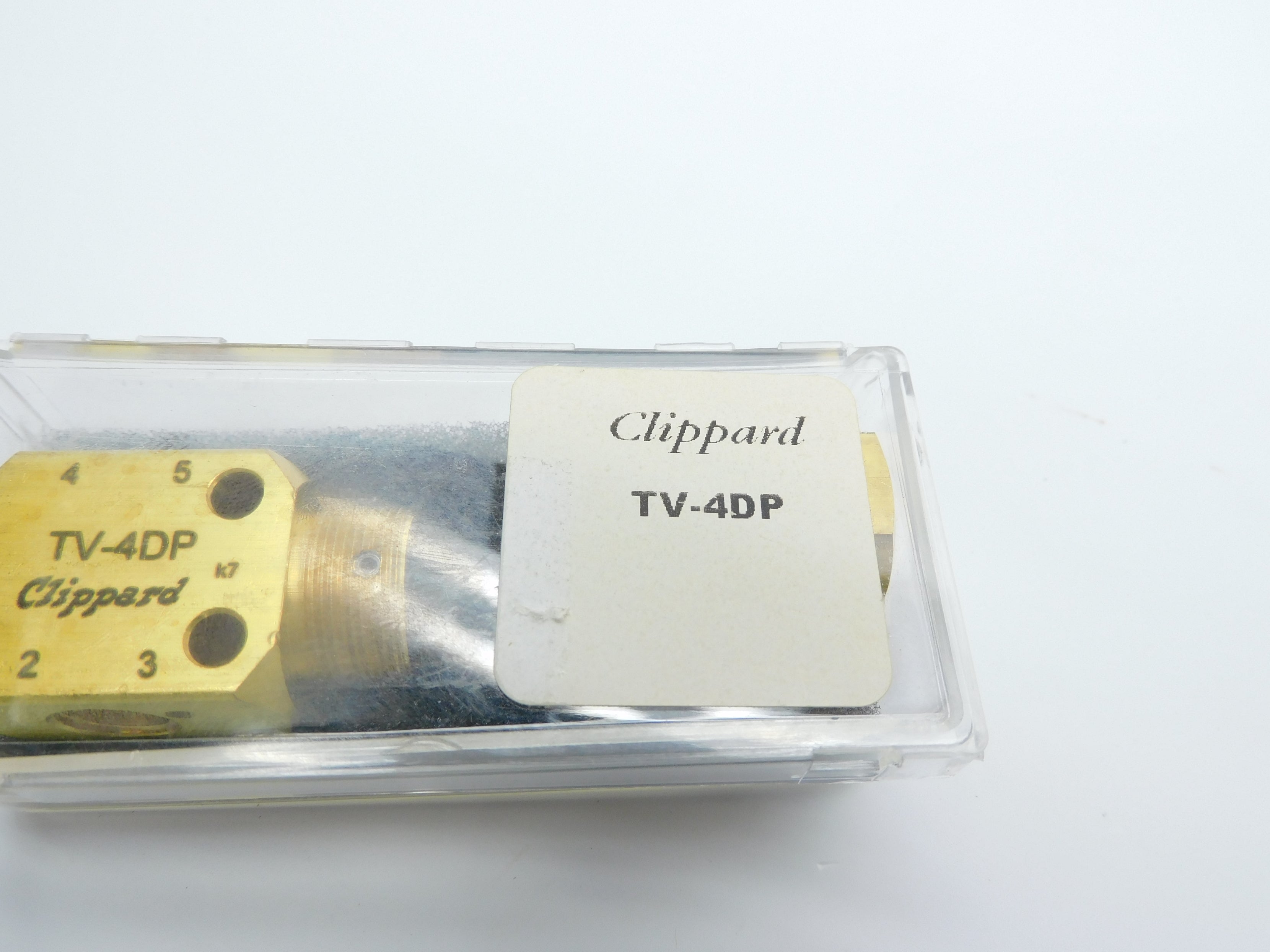 CLIPPARD TV-4DP NSMP