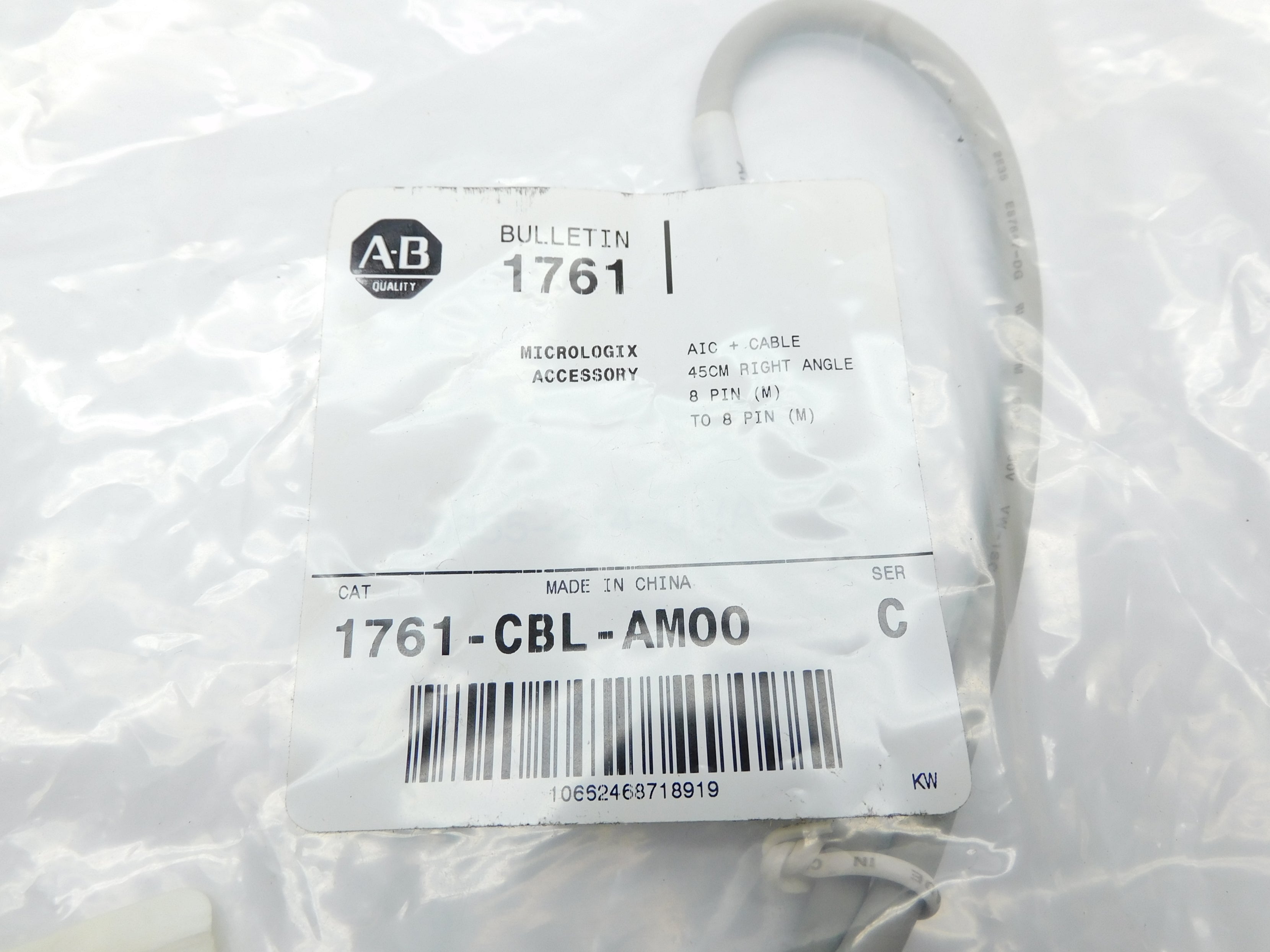 ALLEN BRADLEY 1761-CBL-AM00 SER. C NSMP