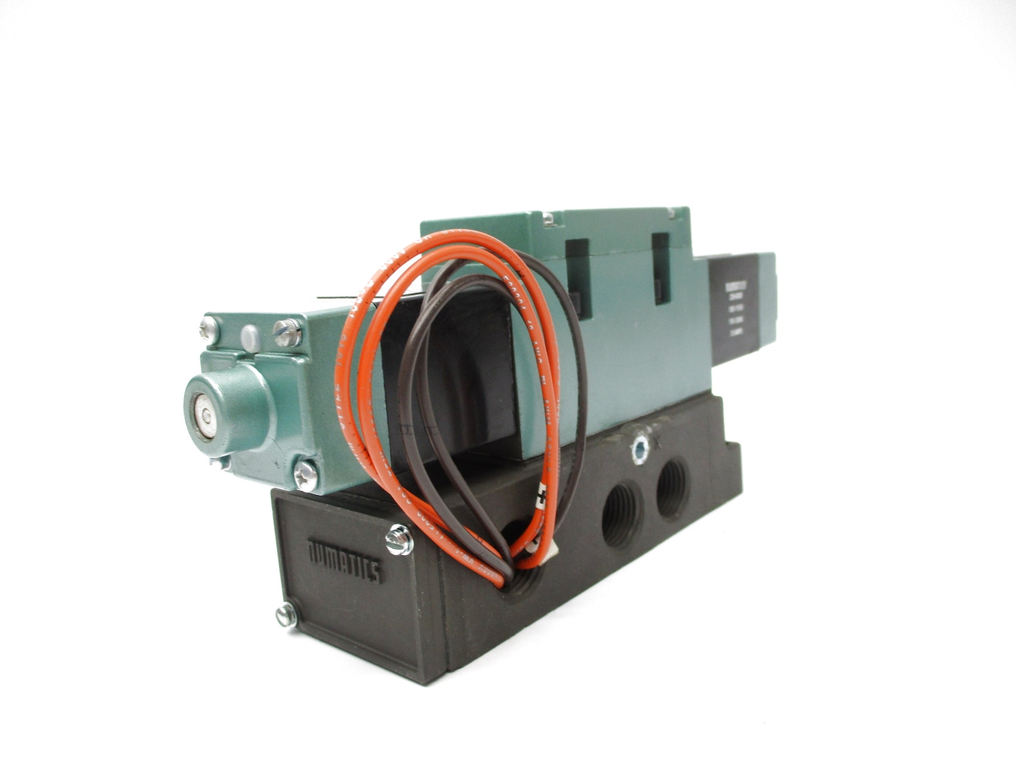 NUMATICS 254SS43AM000061 (AS PICTURED) 24VDC 150PSIG NSNP