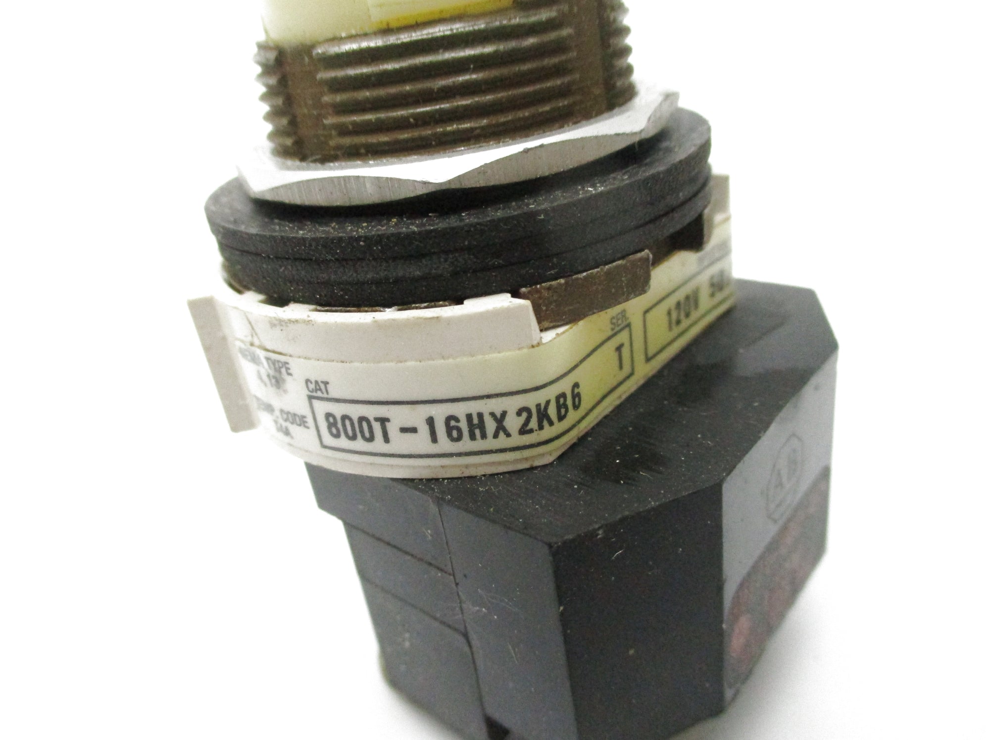 ALLEN BRADLEY 800T-16HX2KB6 SER. T NSNP