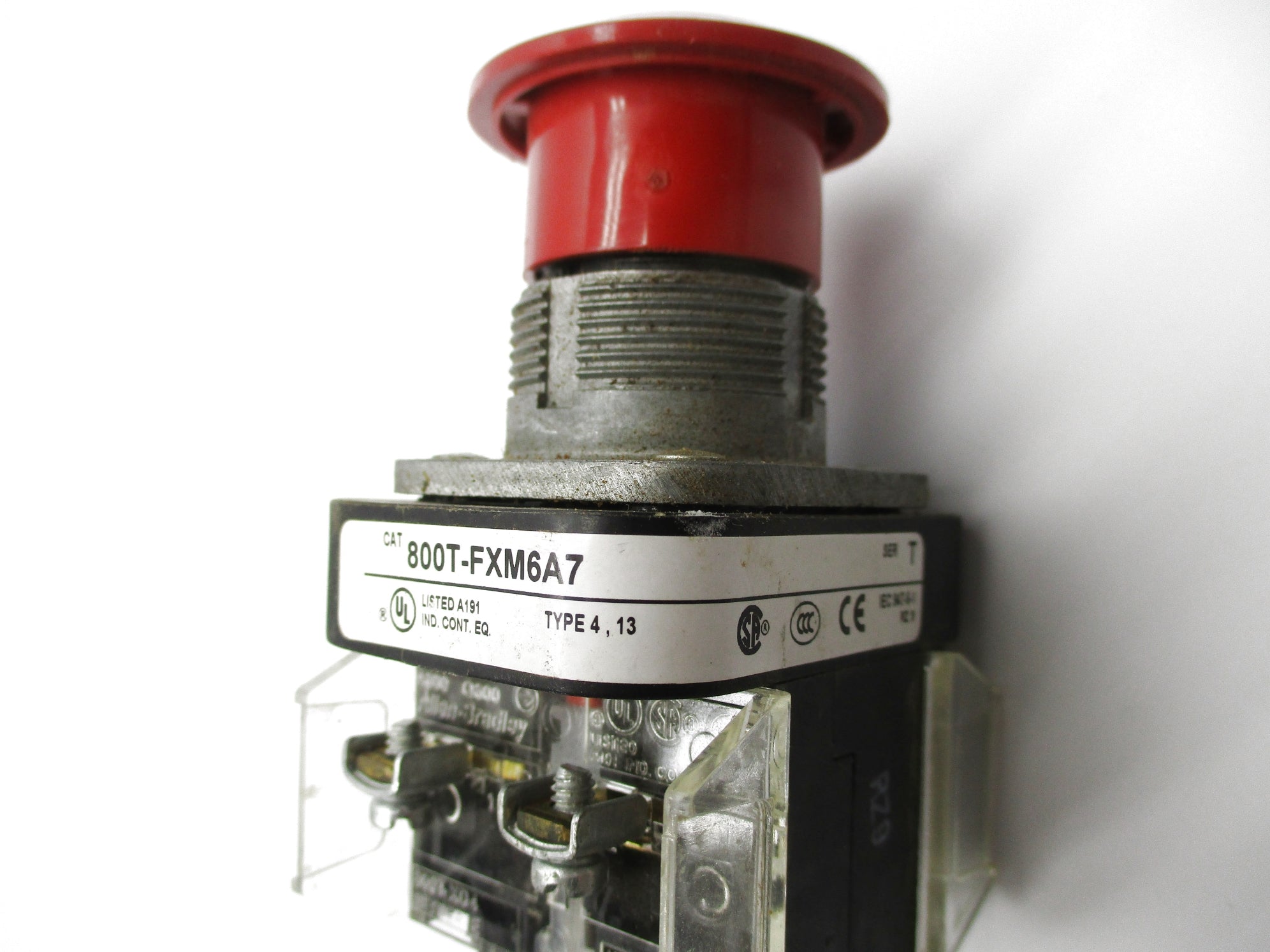 ALLEN BRADLEY 800T-FXM6A7 SER. T NSNP