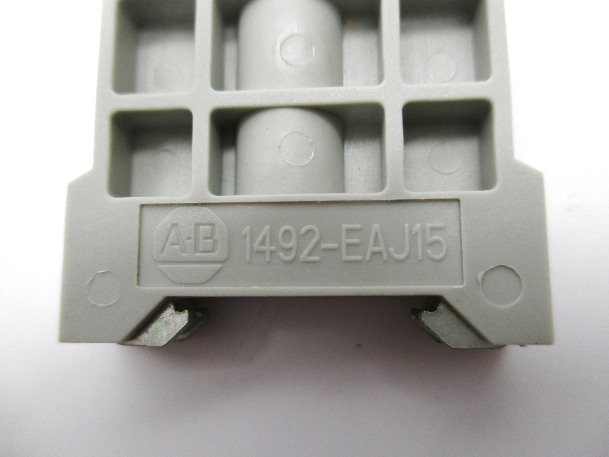 ALLEN BRADLEY 1492-EAJ15 NSNP