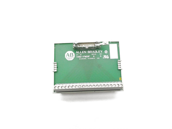ALLEN BRADLEY 1492-IFM20F SER. A NSNP