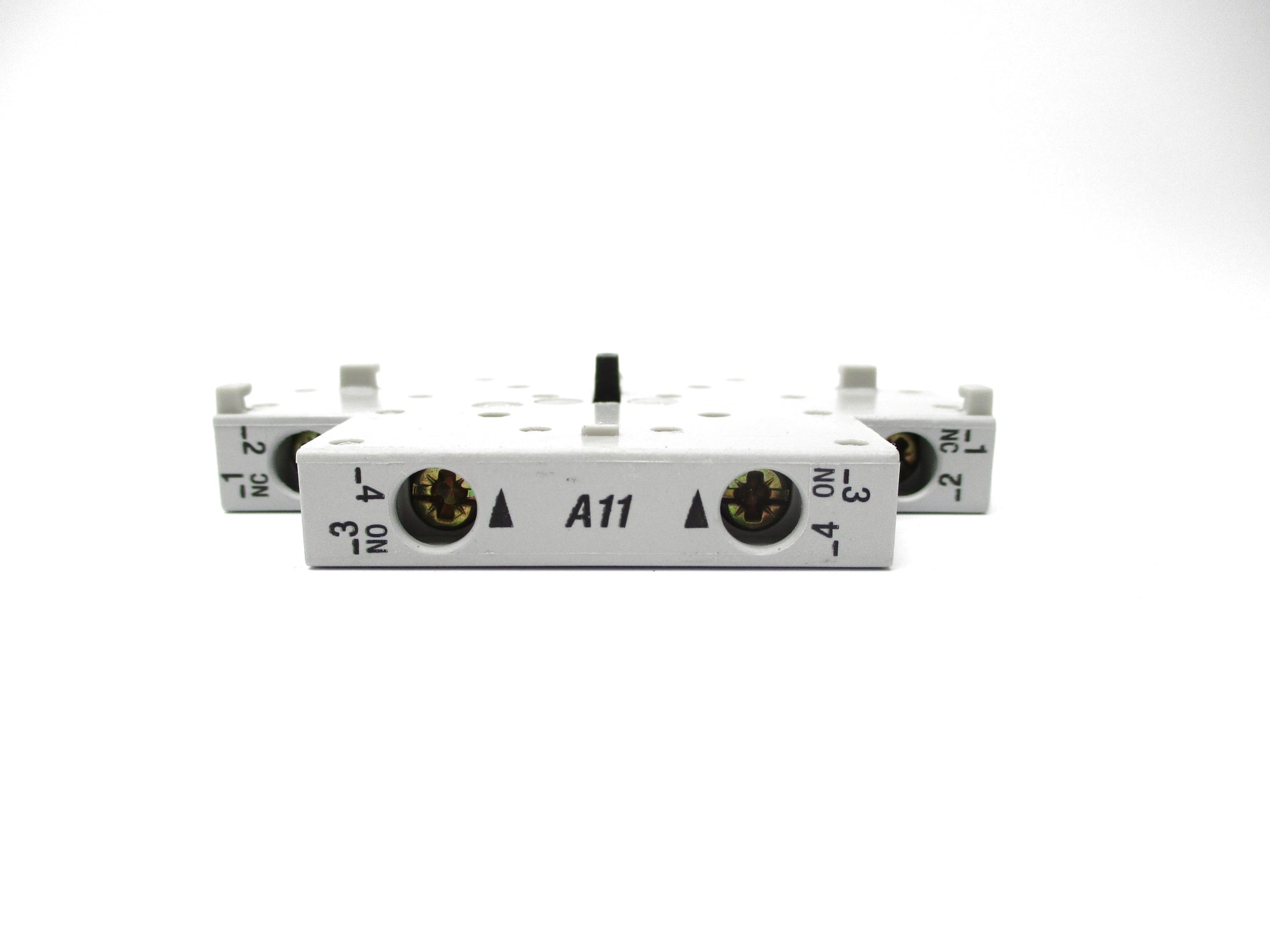 ALLEN BRADLEY 100-SA11 SER. A 600VAC 10A NSNP