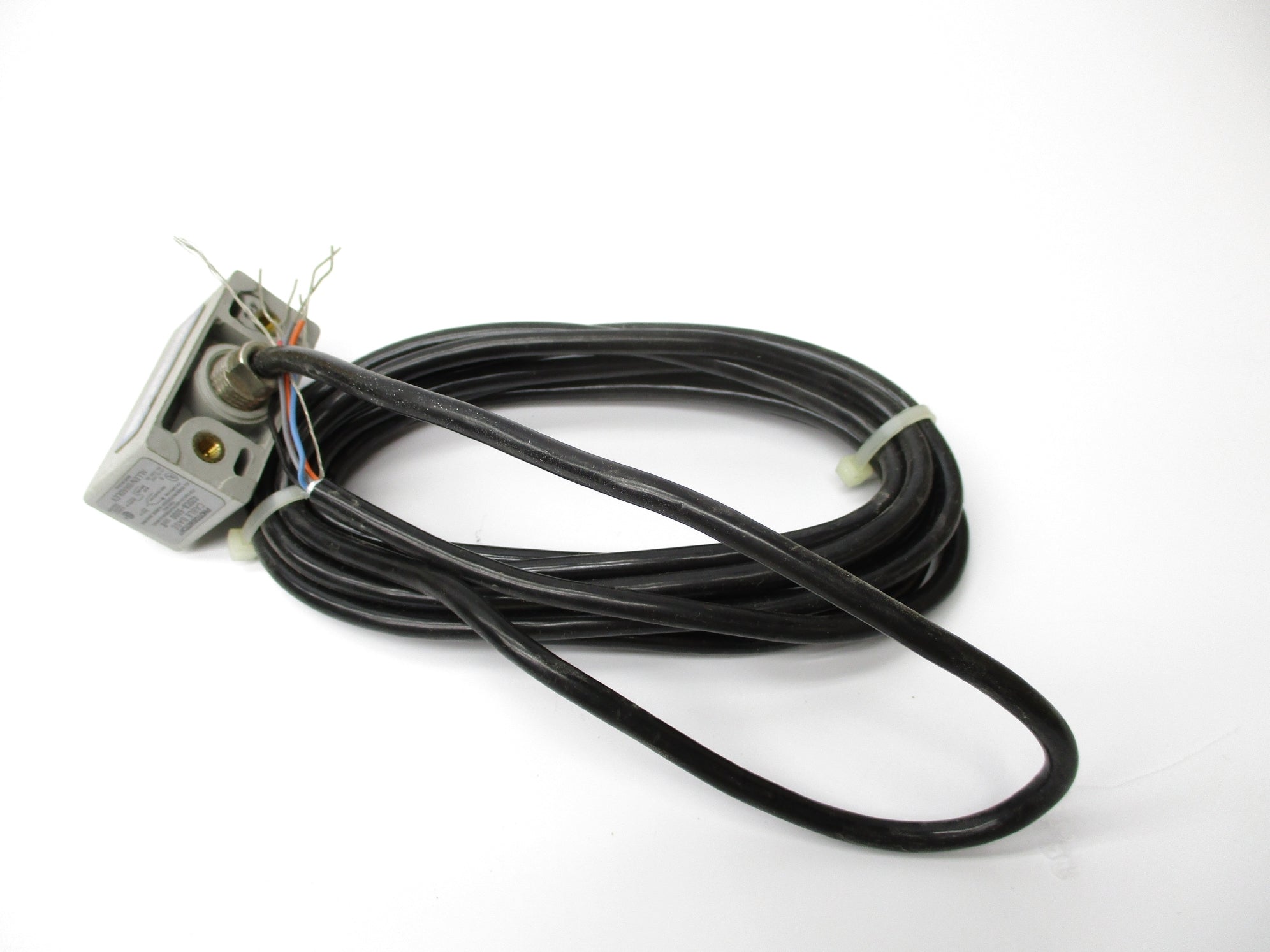 INDUSTRIAL SPARE PART 42DCB-5000 SER. B 10-30VDC NSNP