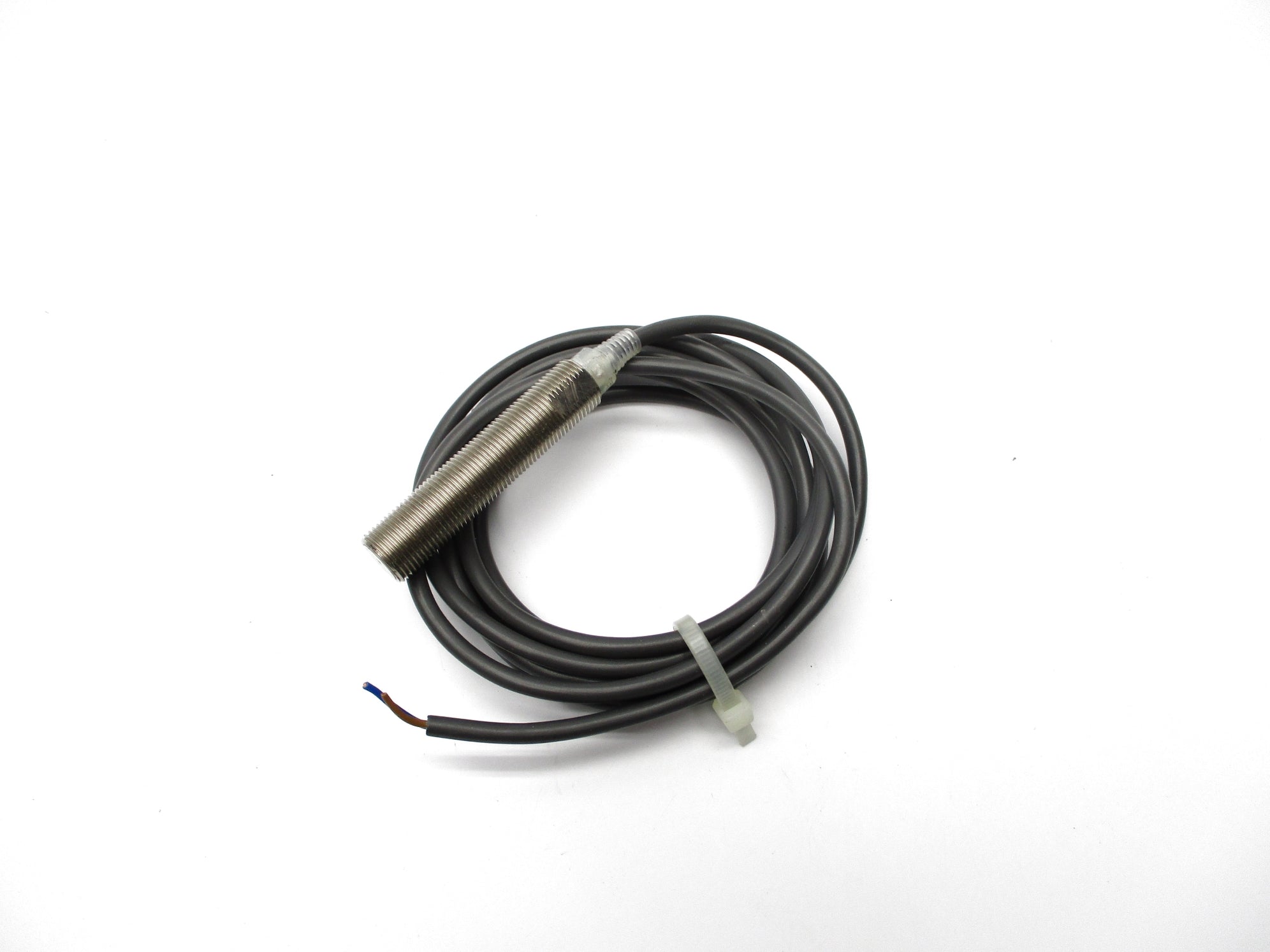 OMRON E2E2-X3D1 UNMP