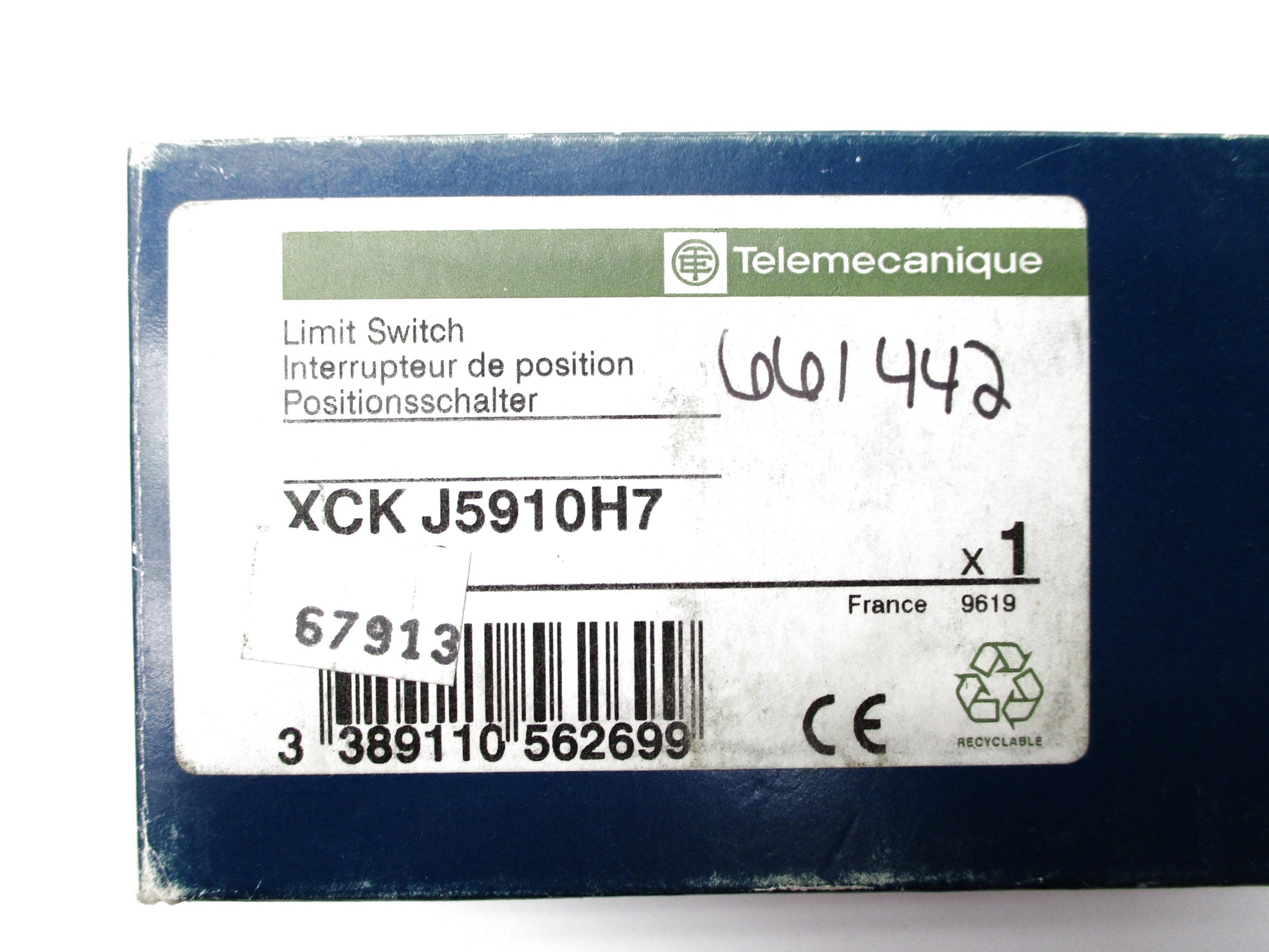 TELEMECANIQUE XCKJ5910H7 240VAC 3A NSMP