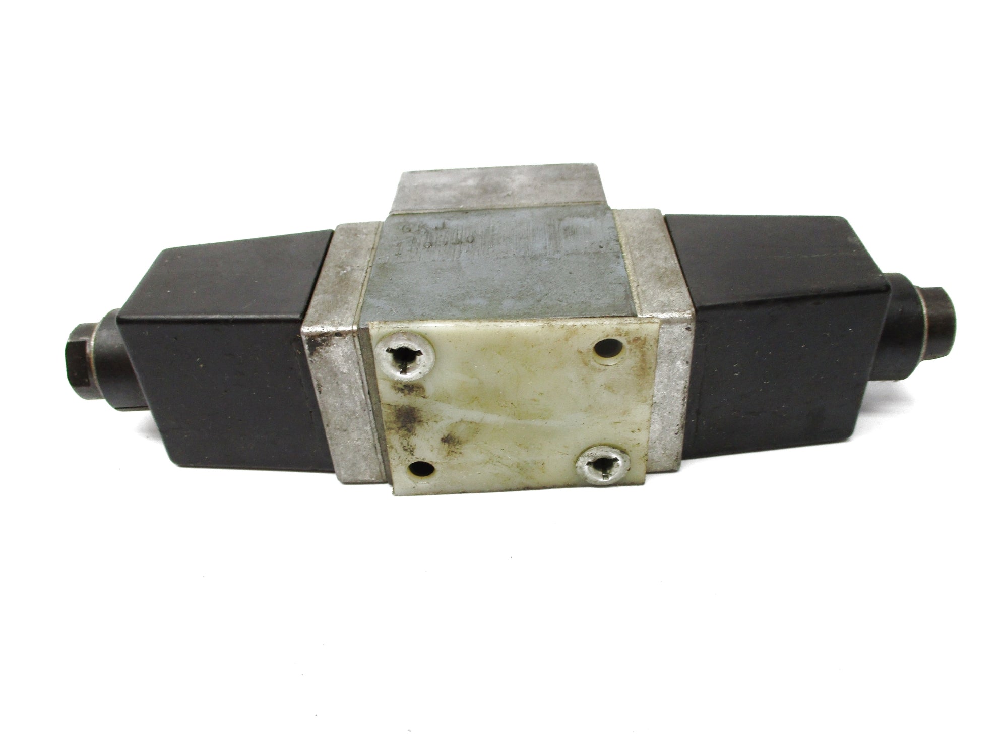 D/R RIVETT 6530-01-115/DF-72 UNMP