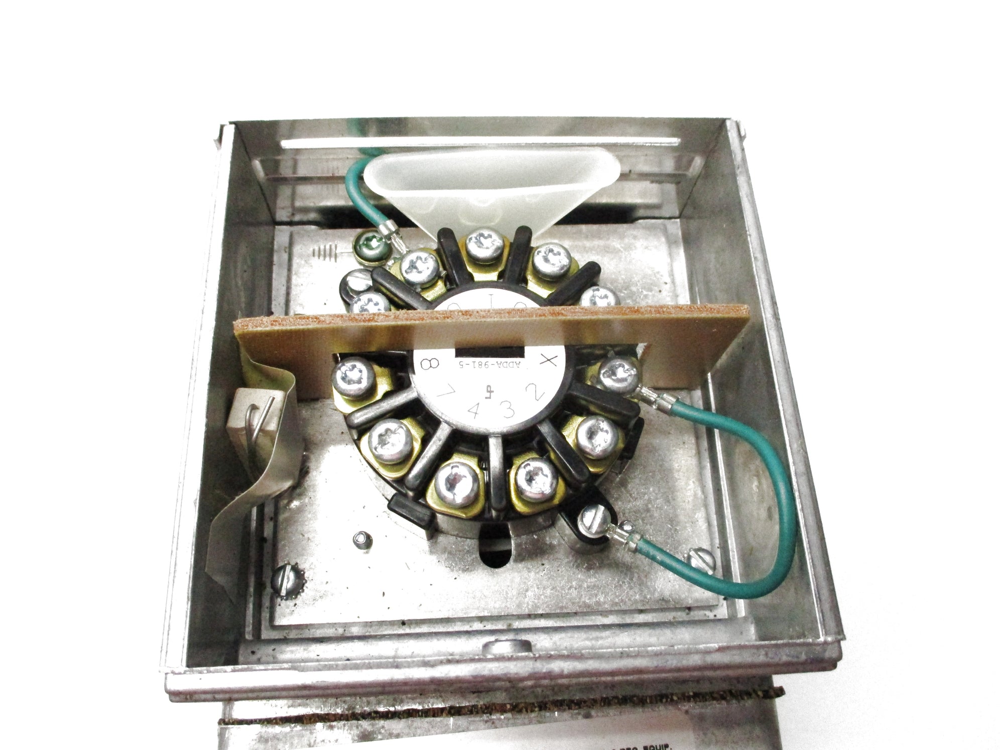 BARBER-COLMAN MP-381-0-0-2 NSNP