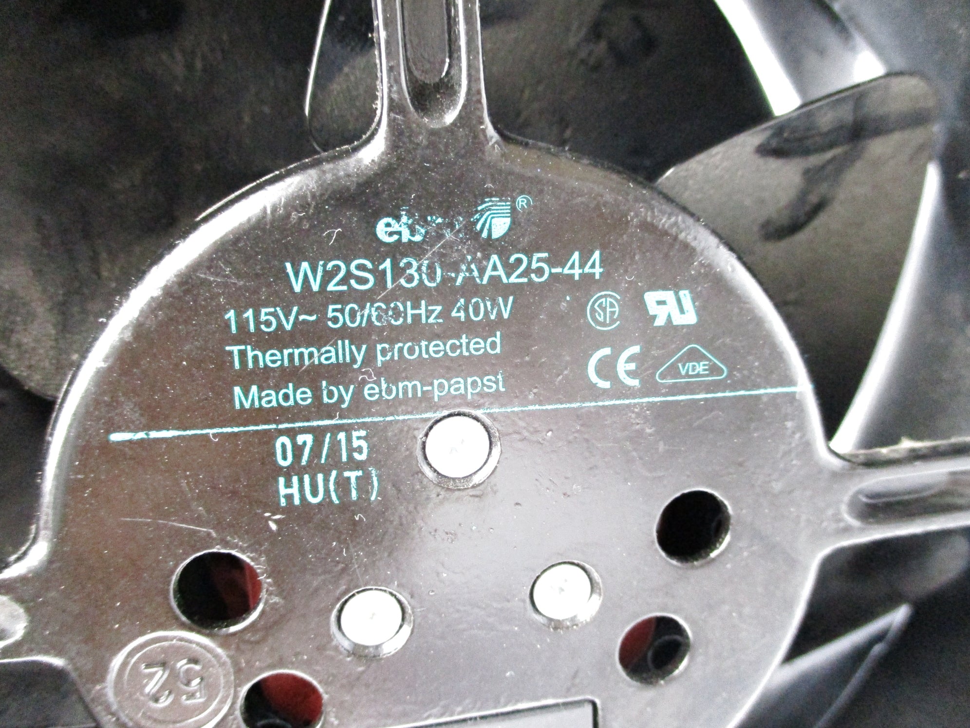 EBMPAPST W2S130-AA25-44 UNMP
