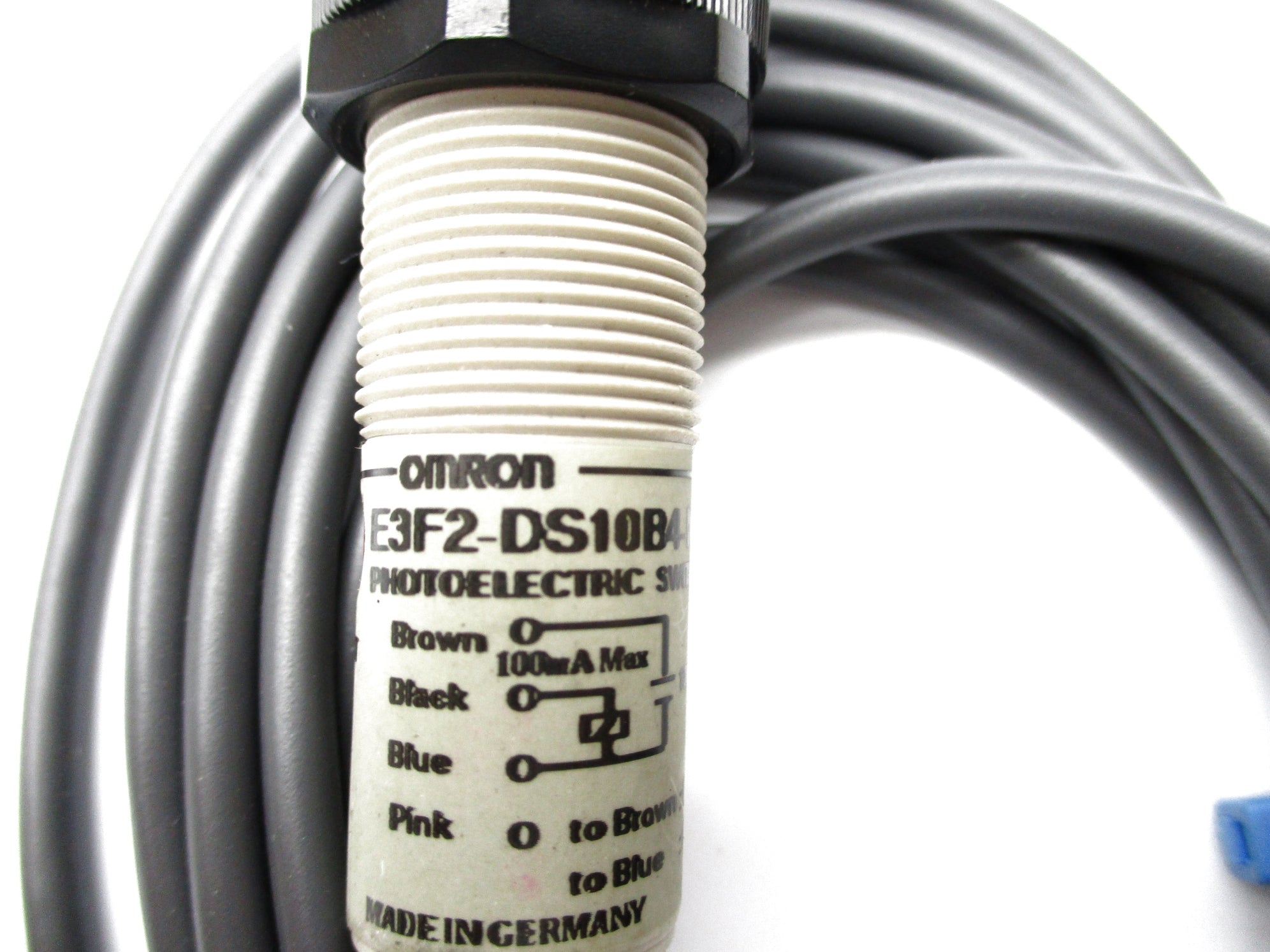 OMRON E3F2-DS10B4-N UNMP
