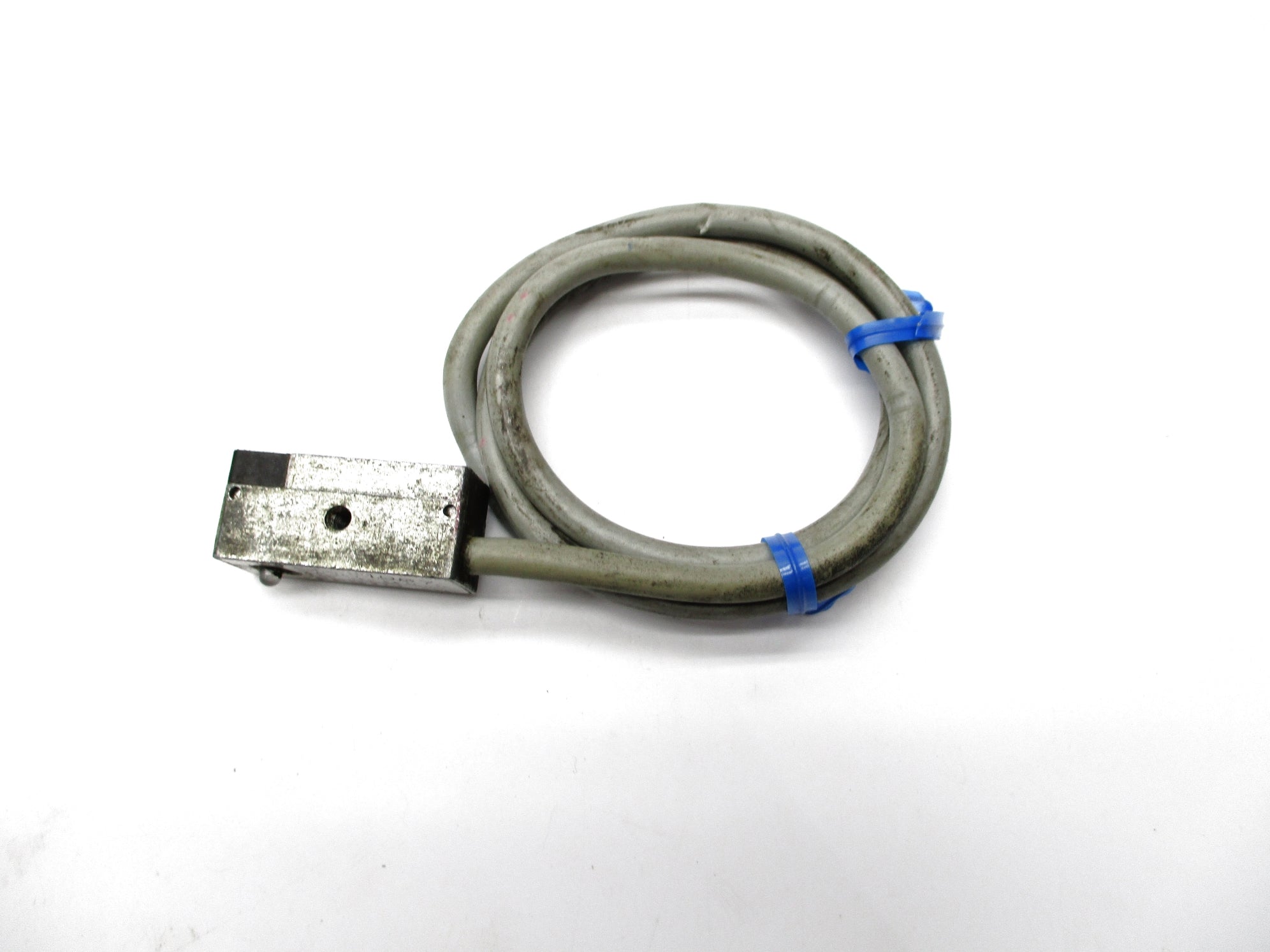 FESTO SMEO-1-LED-24 11881 24V 2A UNMP
