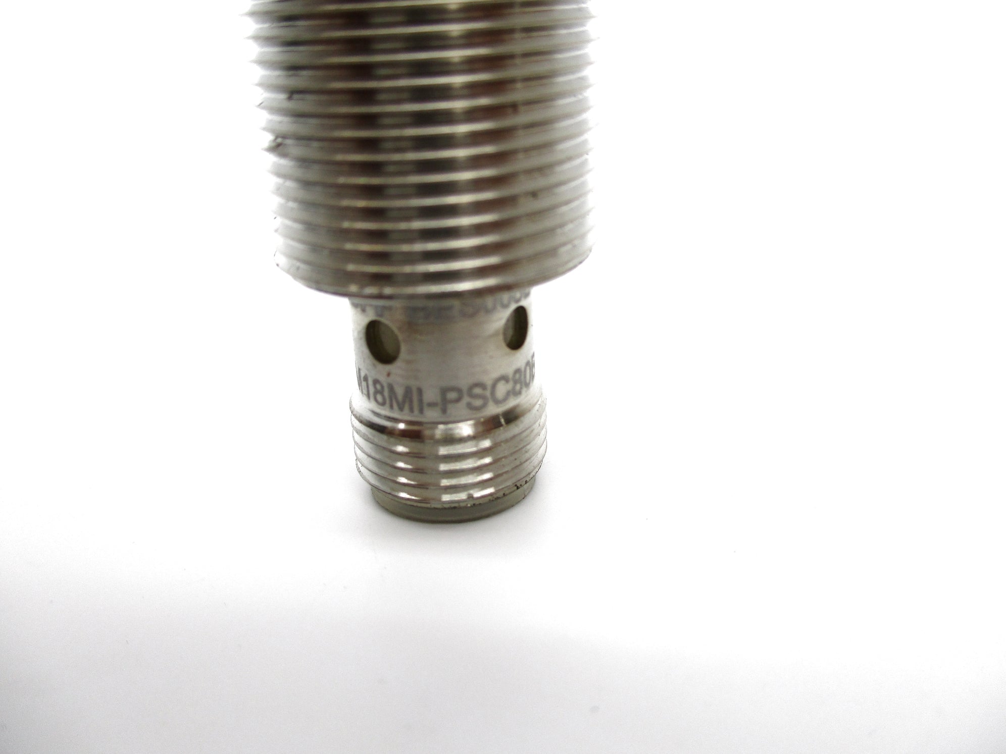 BALLUFF BESM18MI-PSC80B-S04G NSNP