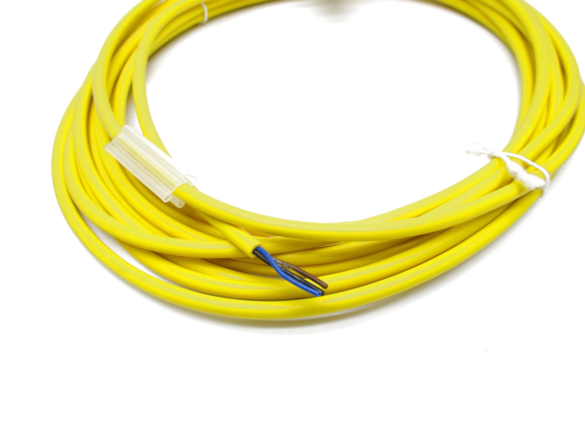 MENCOM MDC-3FP-5M-R-PNP NSNP