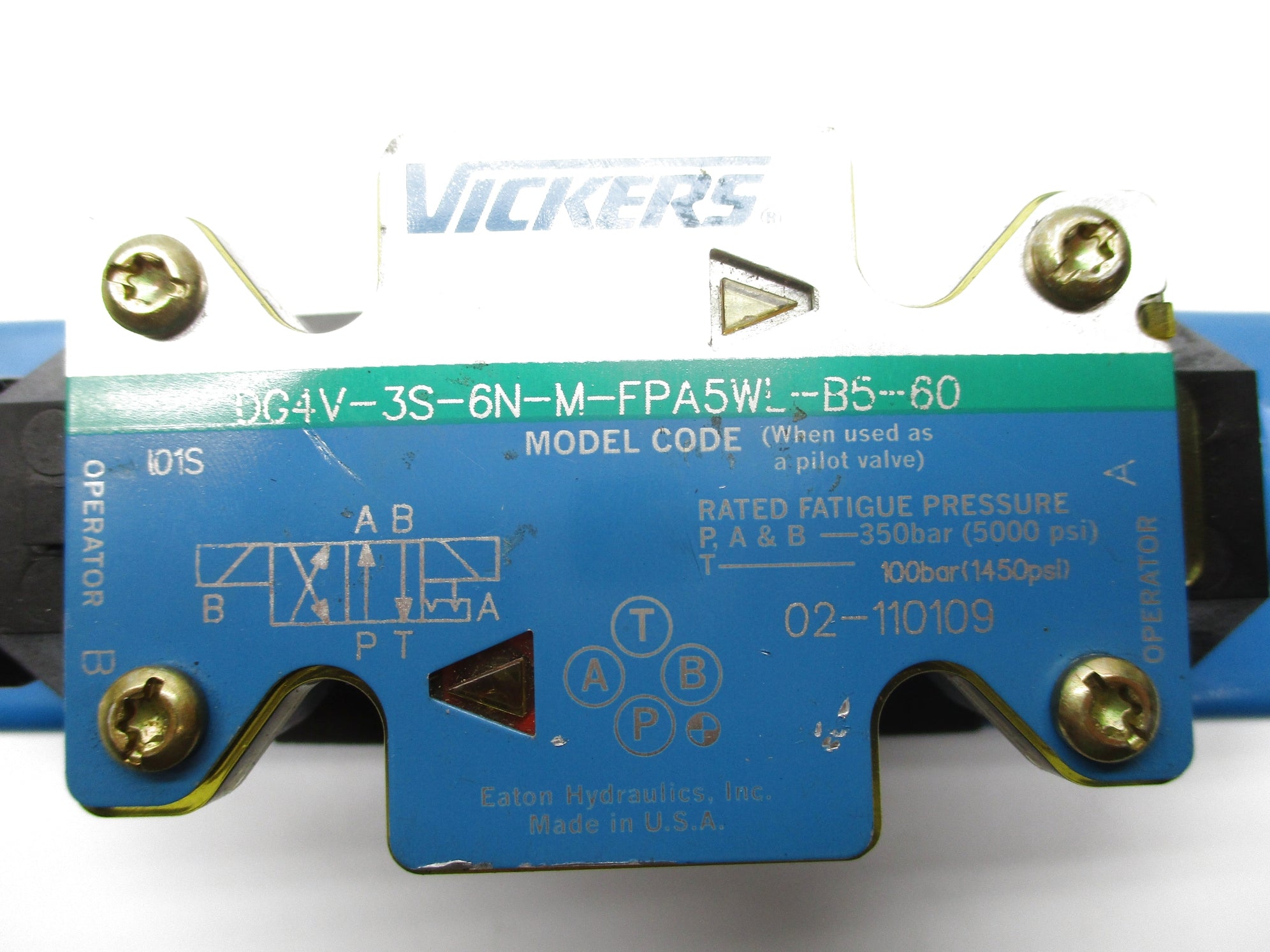 VICKERS DG4V3S6NMFPA5WLB560 02110109 5000PSI NSNP