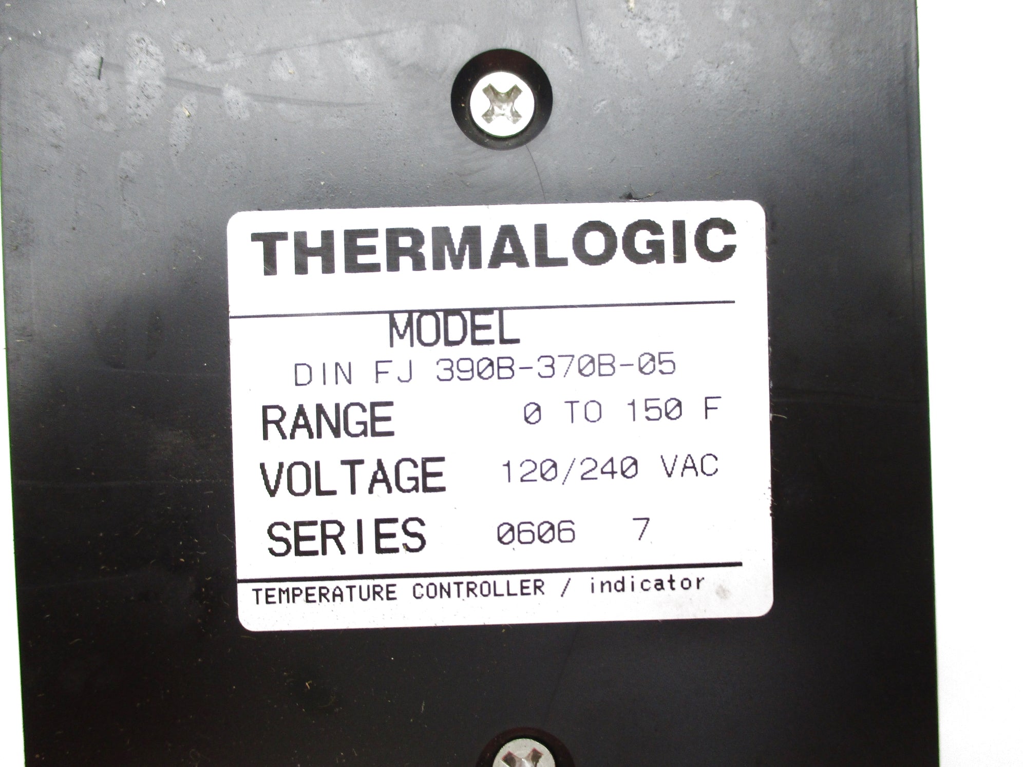 THERMALOGIC DIN-FJ-390B-370B-05 NSNP