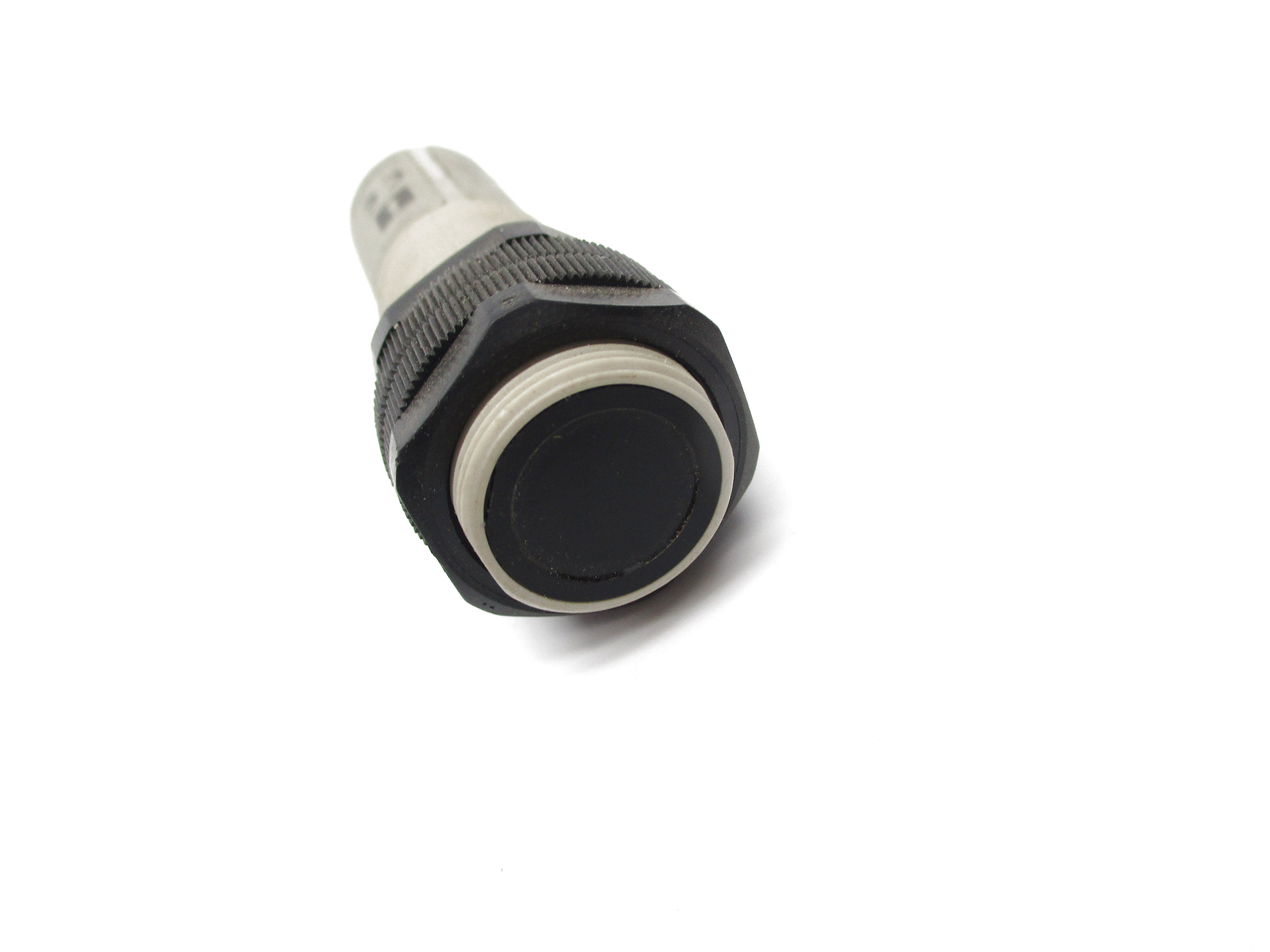 OMRON E3F2-7DB4-P1 NSNP