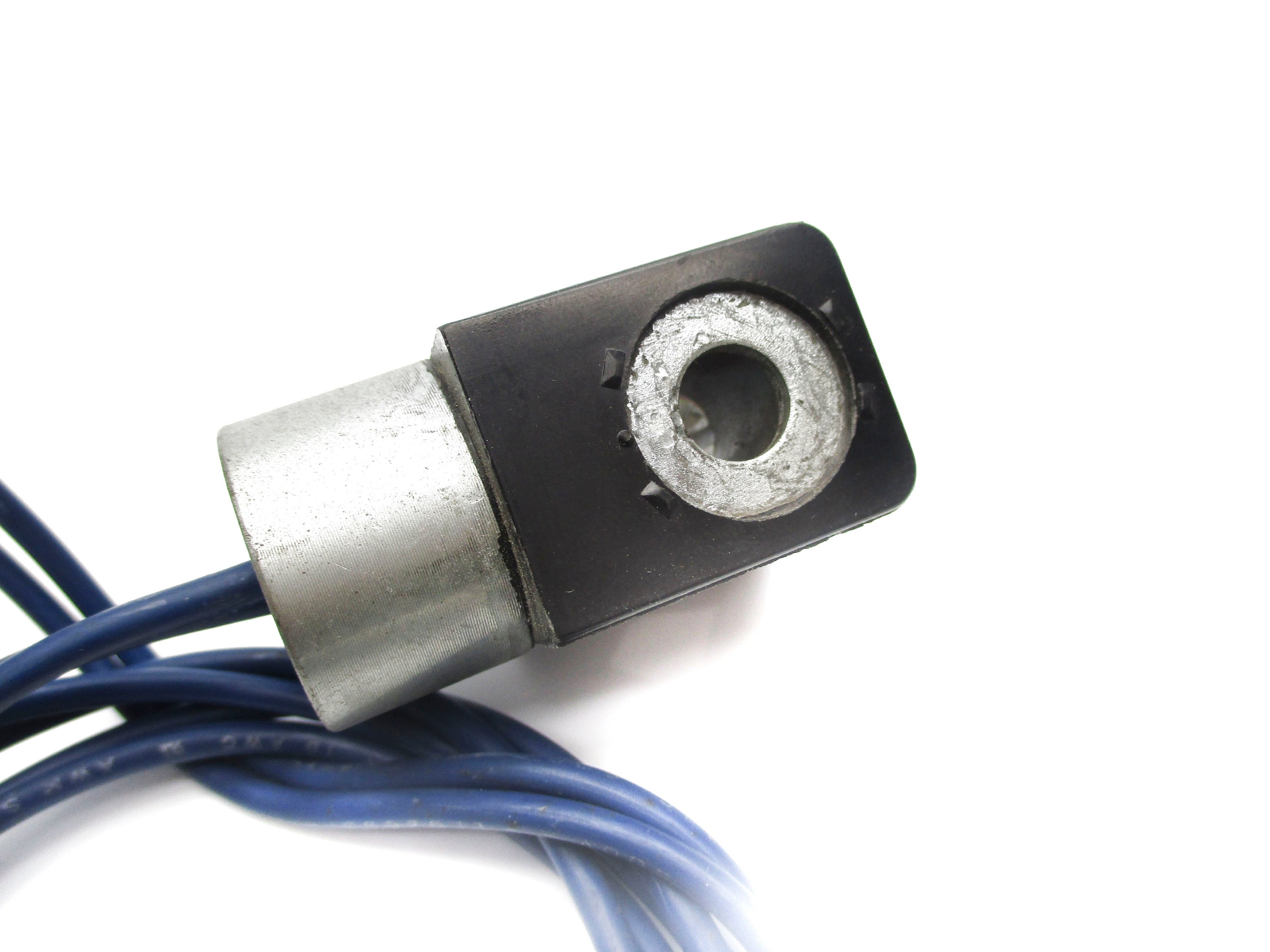 AV 7019-9AAC 150PSI UNMP