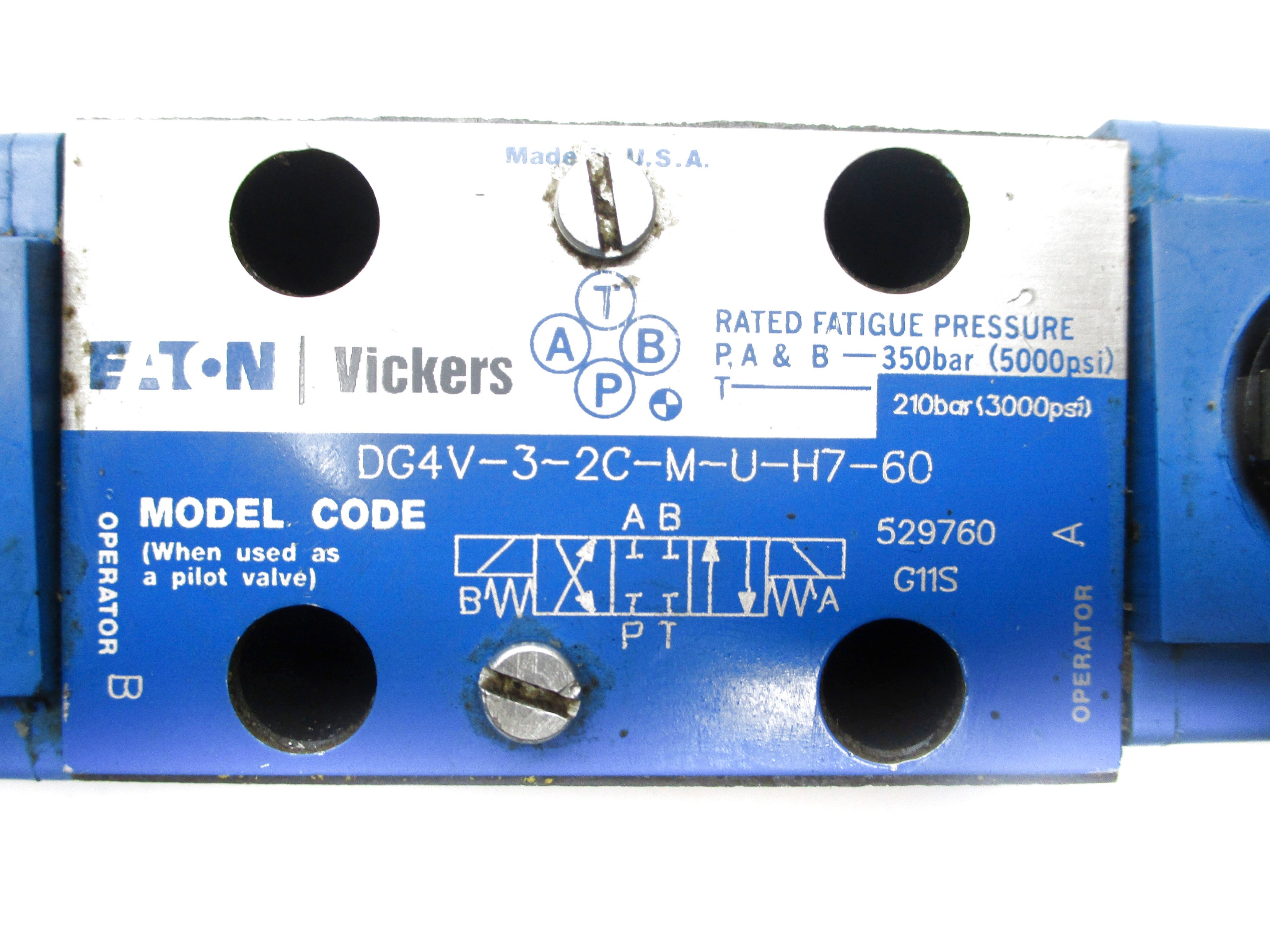 VICKERS DG4V32CMUH760 529760 24VDC 5000PSI UNMP