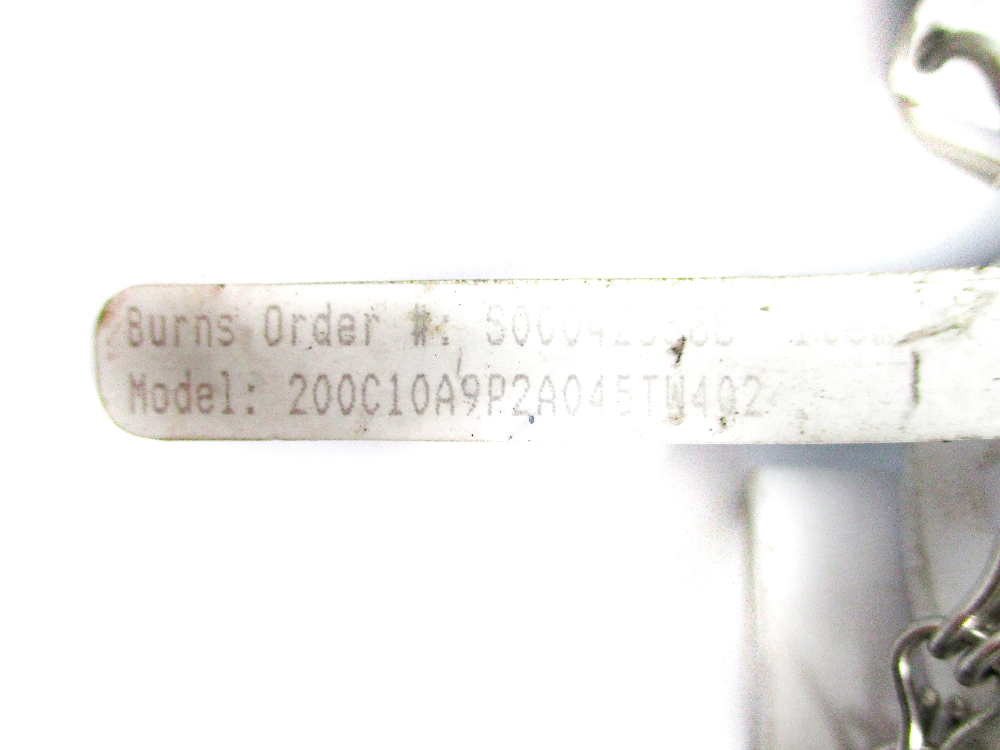 BURNS 200C10A9P2A045TW402 UNMP