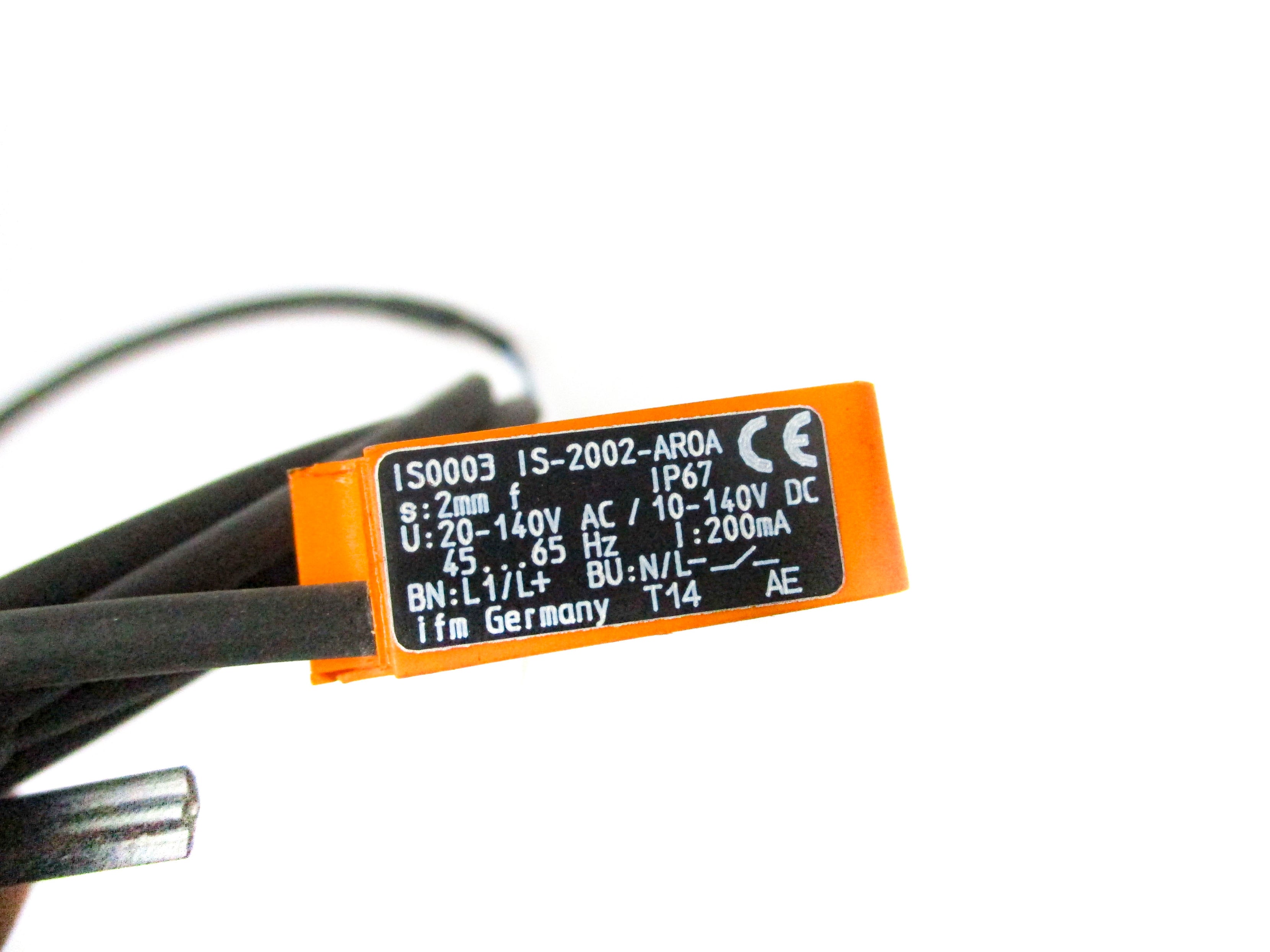 IFM EFECTOR IS-2002-AROA IS0003 20-140VAC NSNP