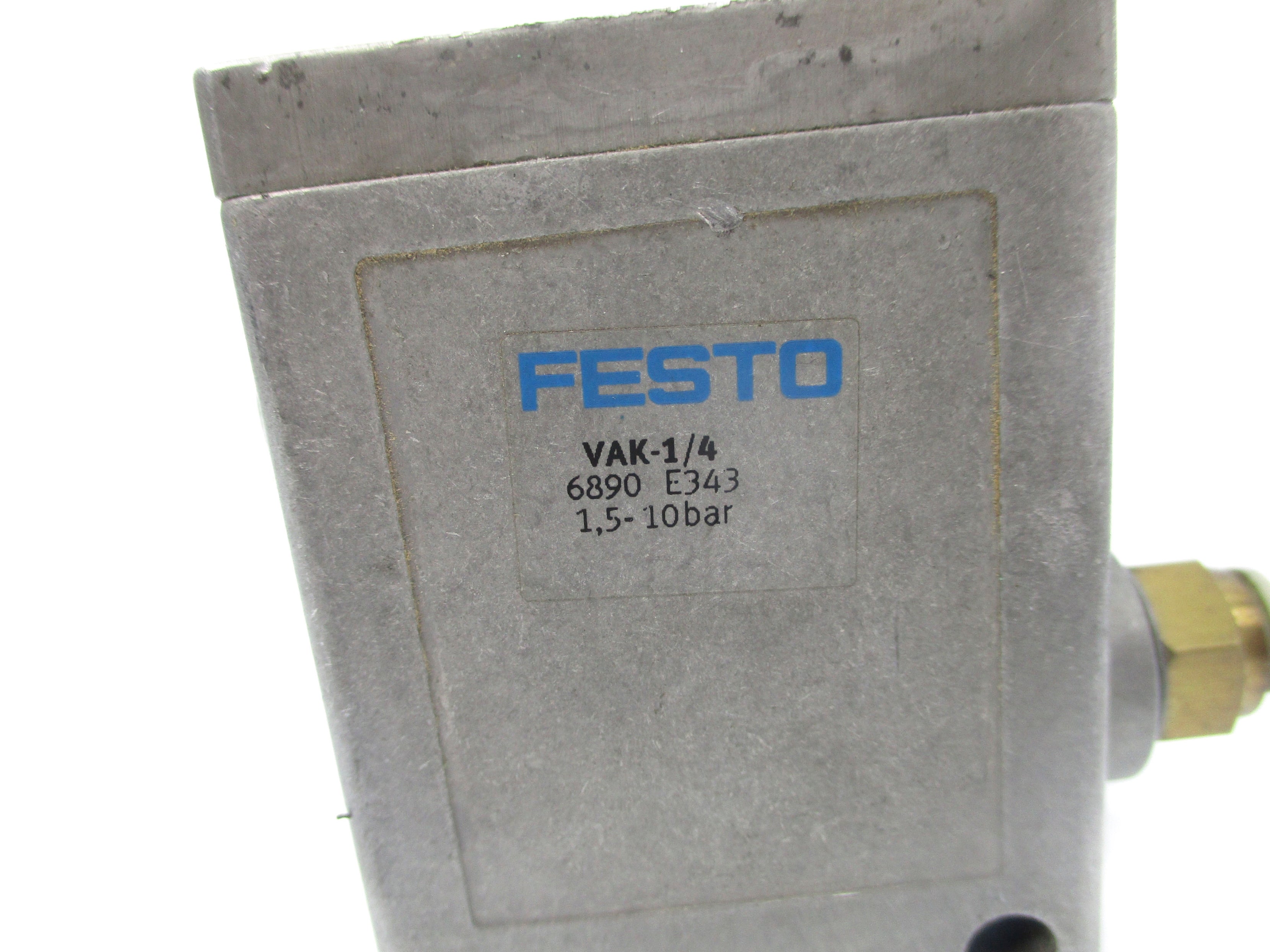 FESTO VAK-1/4 (AS PICTURED) UNMP