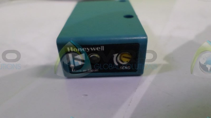 HONEYWELL FE7B-DA6V-M-933 PHOTOELECTRIC SENSOR *NEW NO BOX*