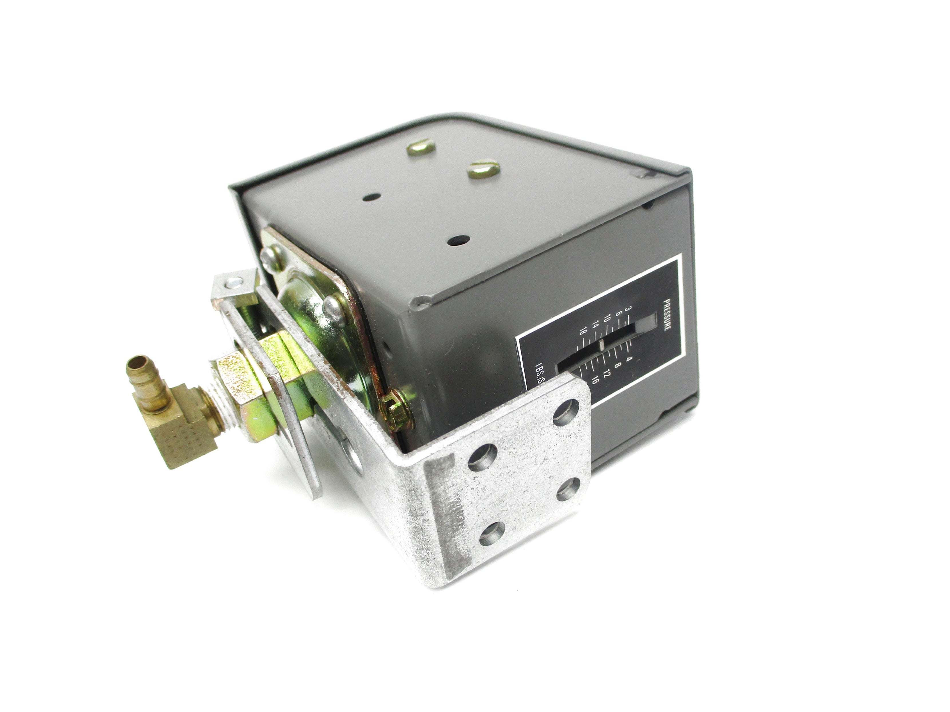 JOHNSON CONTROLS P10BC-7C 3/20PSIG NSMP