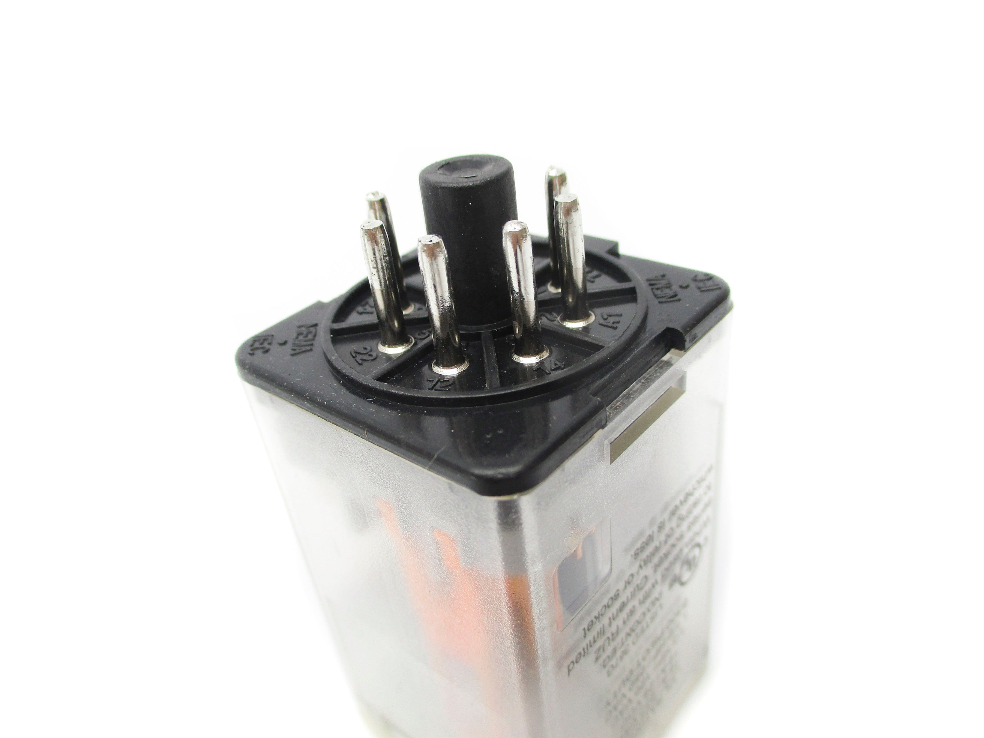 TELEMECANIQUE RUMC2AB1BD 24VDC 10A (PKG OF 10) NSMP