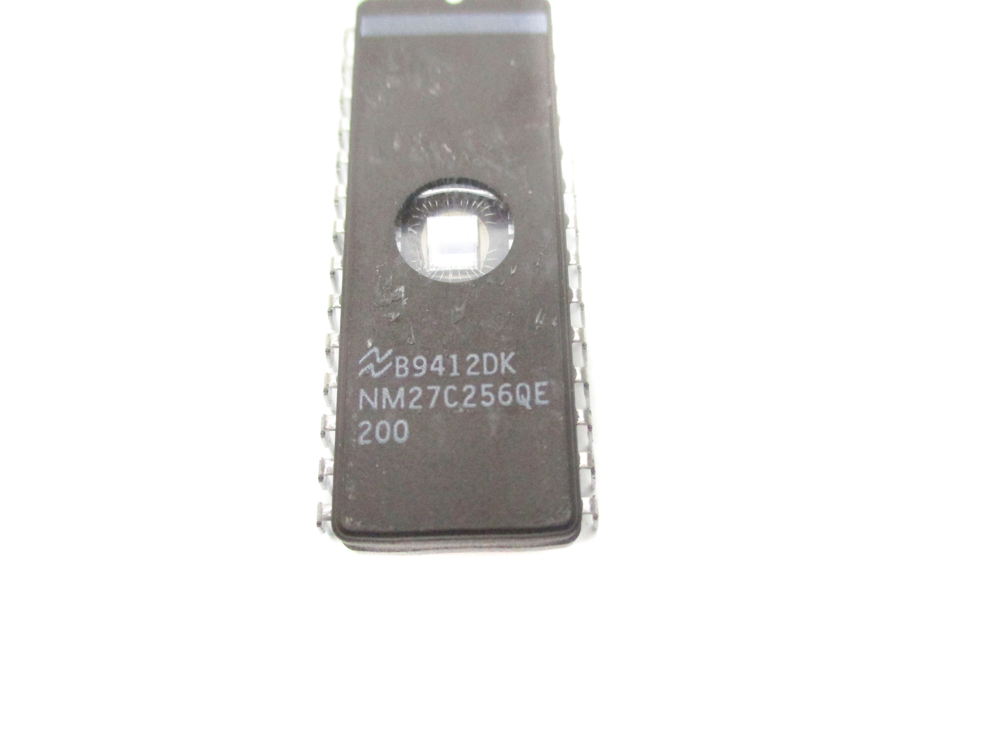NSC NM27C256QE NSNP
