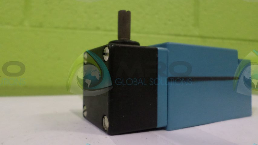 MICROSWITCH LSH1A HEAVY DUTY LIMIT SWITCH *NEW NO BOX*