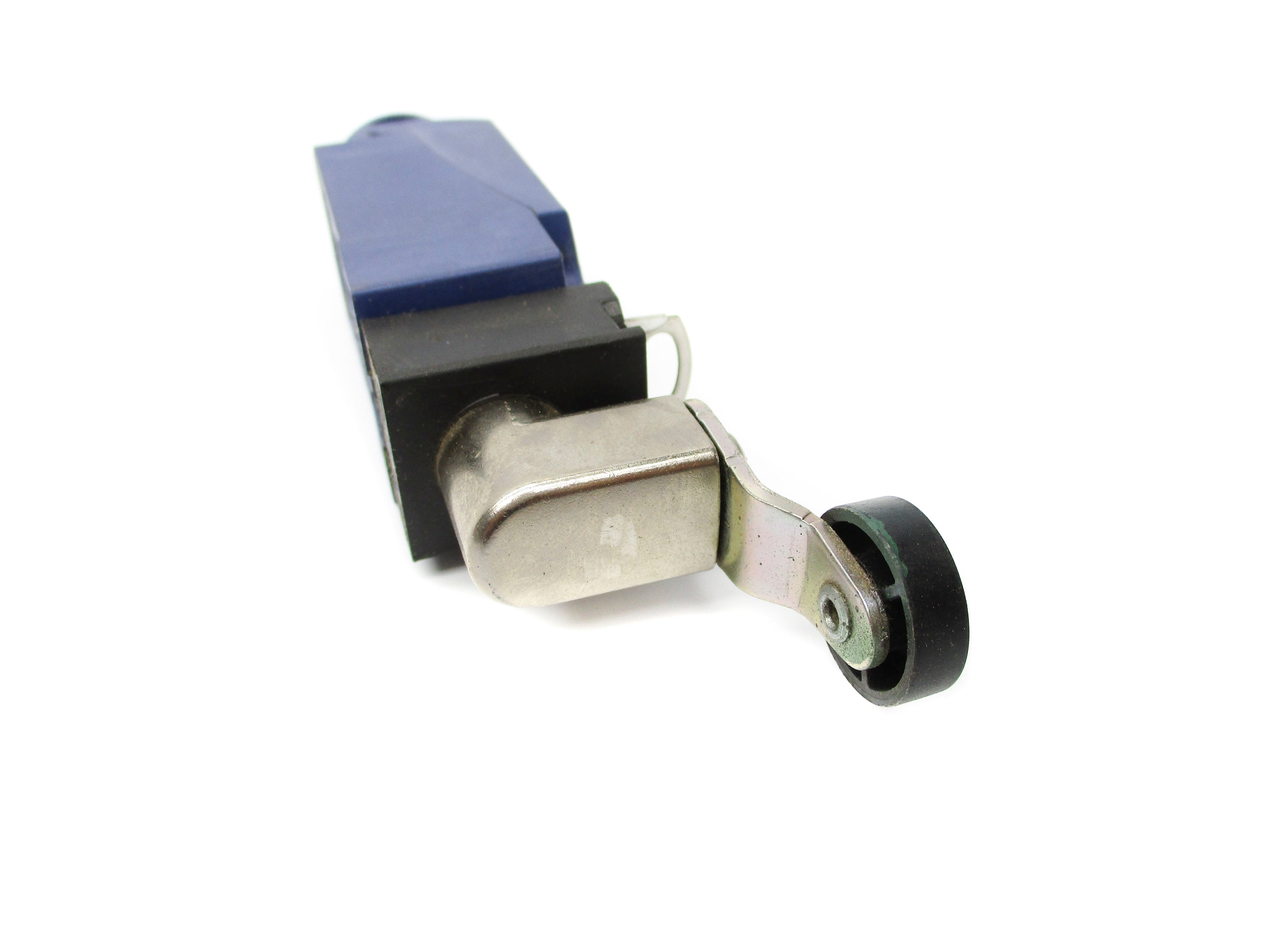 TELEMECANIQUE XCPR2518N12 500V 10A NSNP