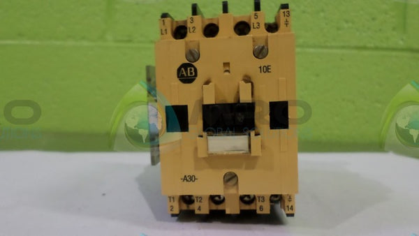 ALLEN BRADLEY 100-A30ND3 w/ 195-BA11 RELAY  UNMP