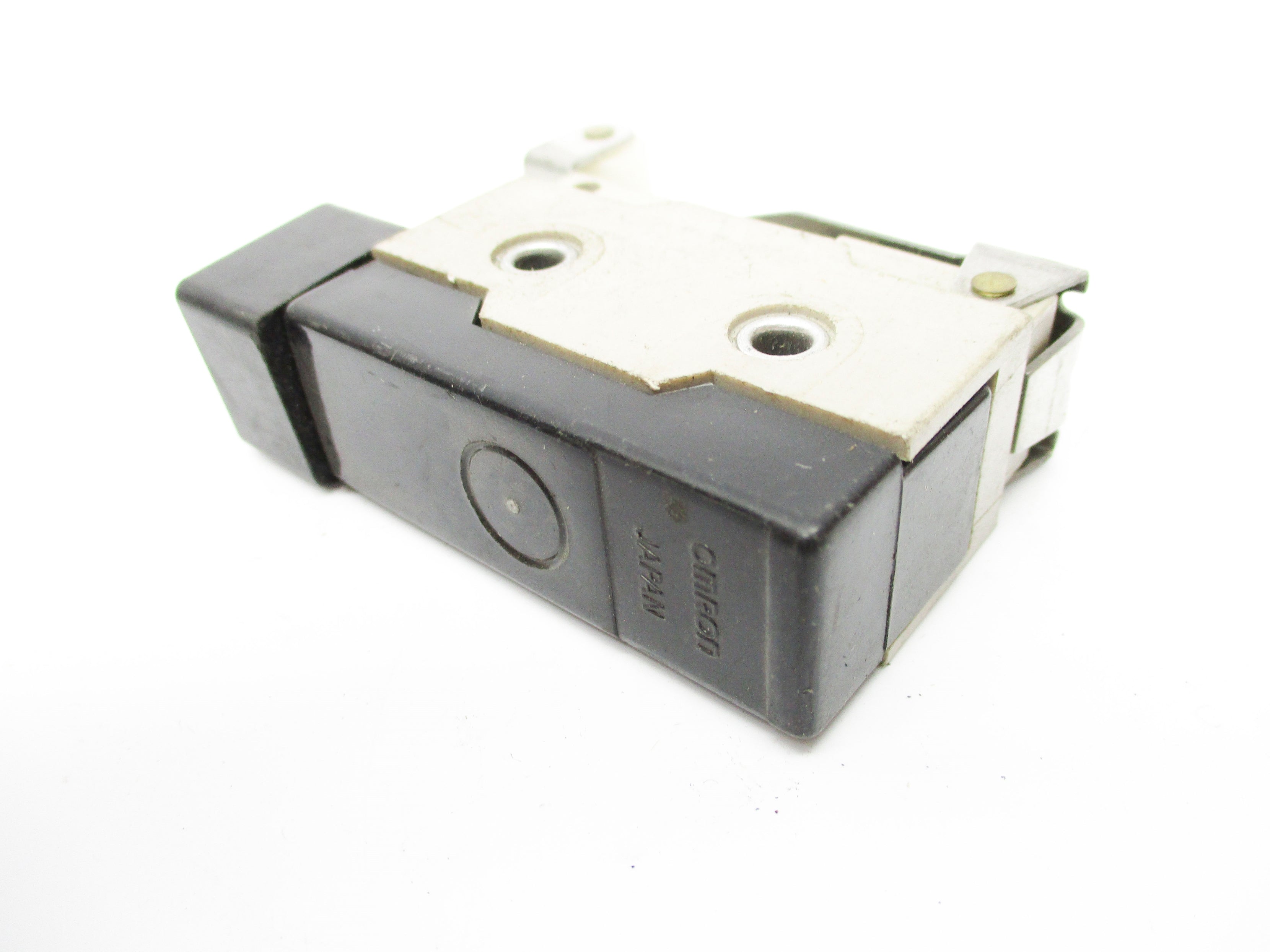 OMRON D4MC-2000 UNMP