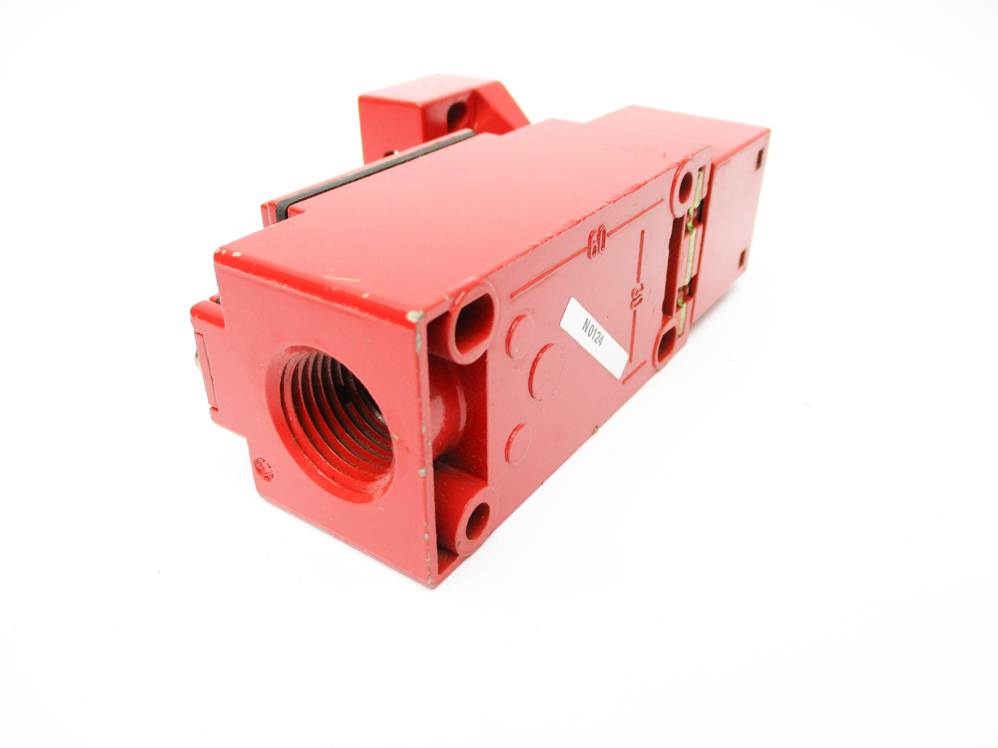 TELEMECANIQUE XCS-A703 (AS PICTURED) NSNP