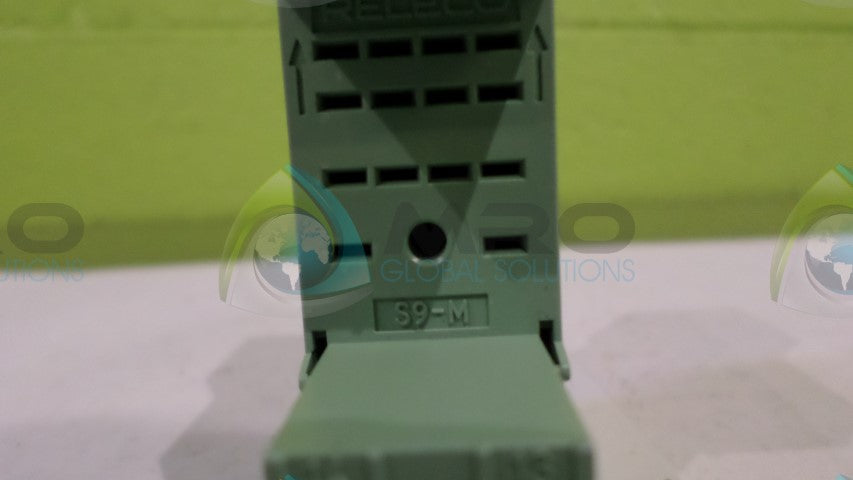 RELECO S9-M RELAY SOCKET *NEW NO BOX*