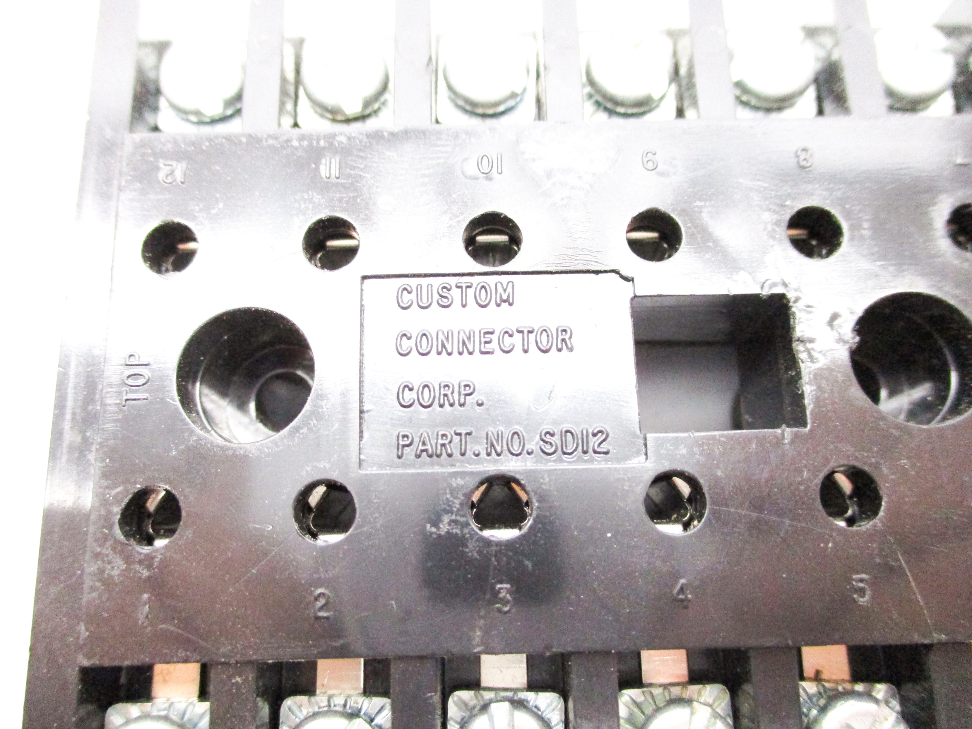 CUSTOM CONNECTOR SD12 UNMP
