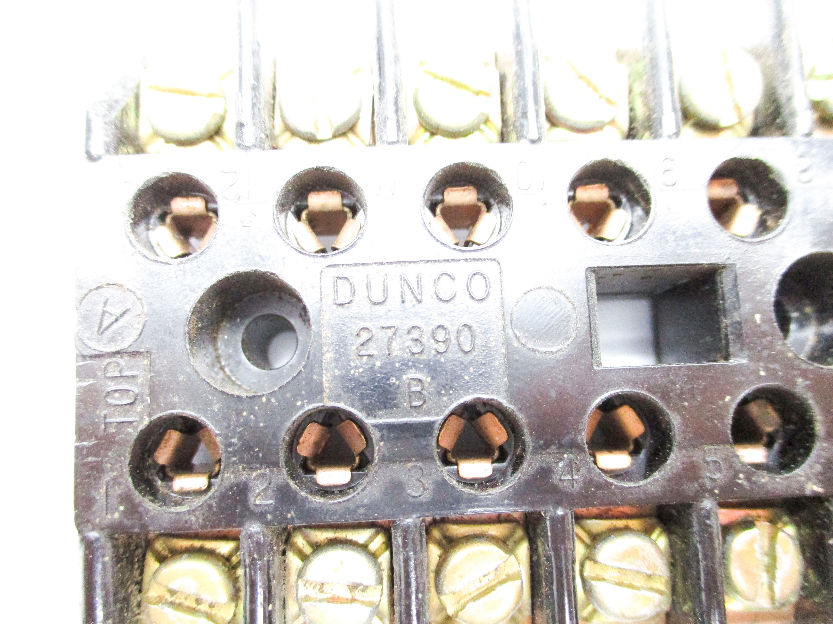 DUNCO 27390B UNMP