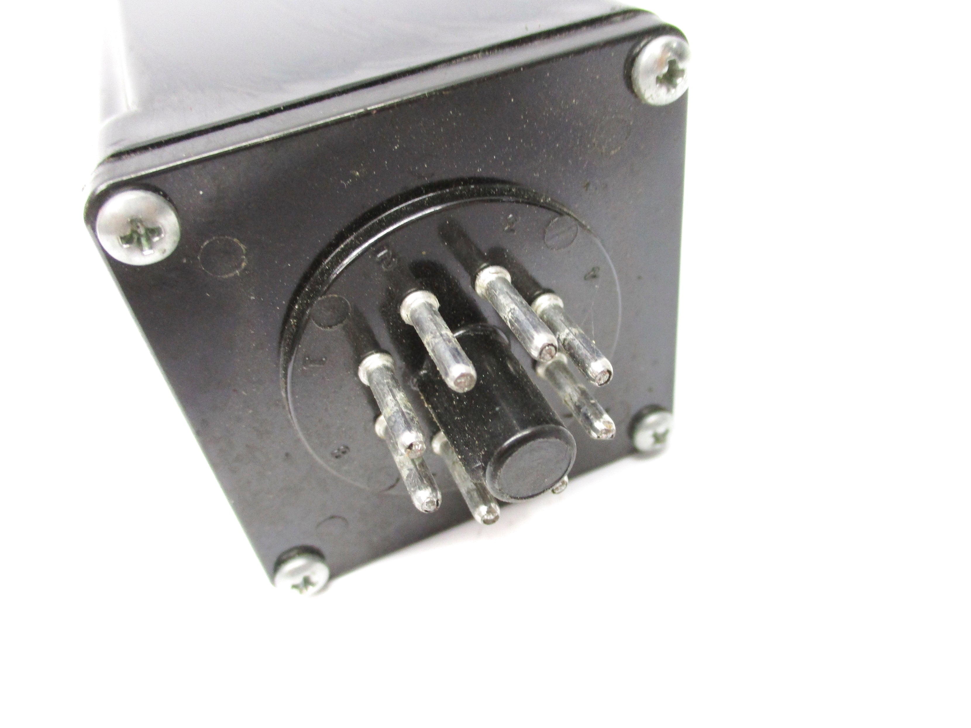 ISSC 1017-10-1-1 120VAC 5A UNMP