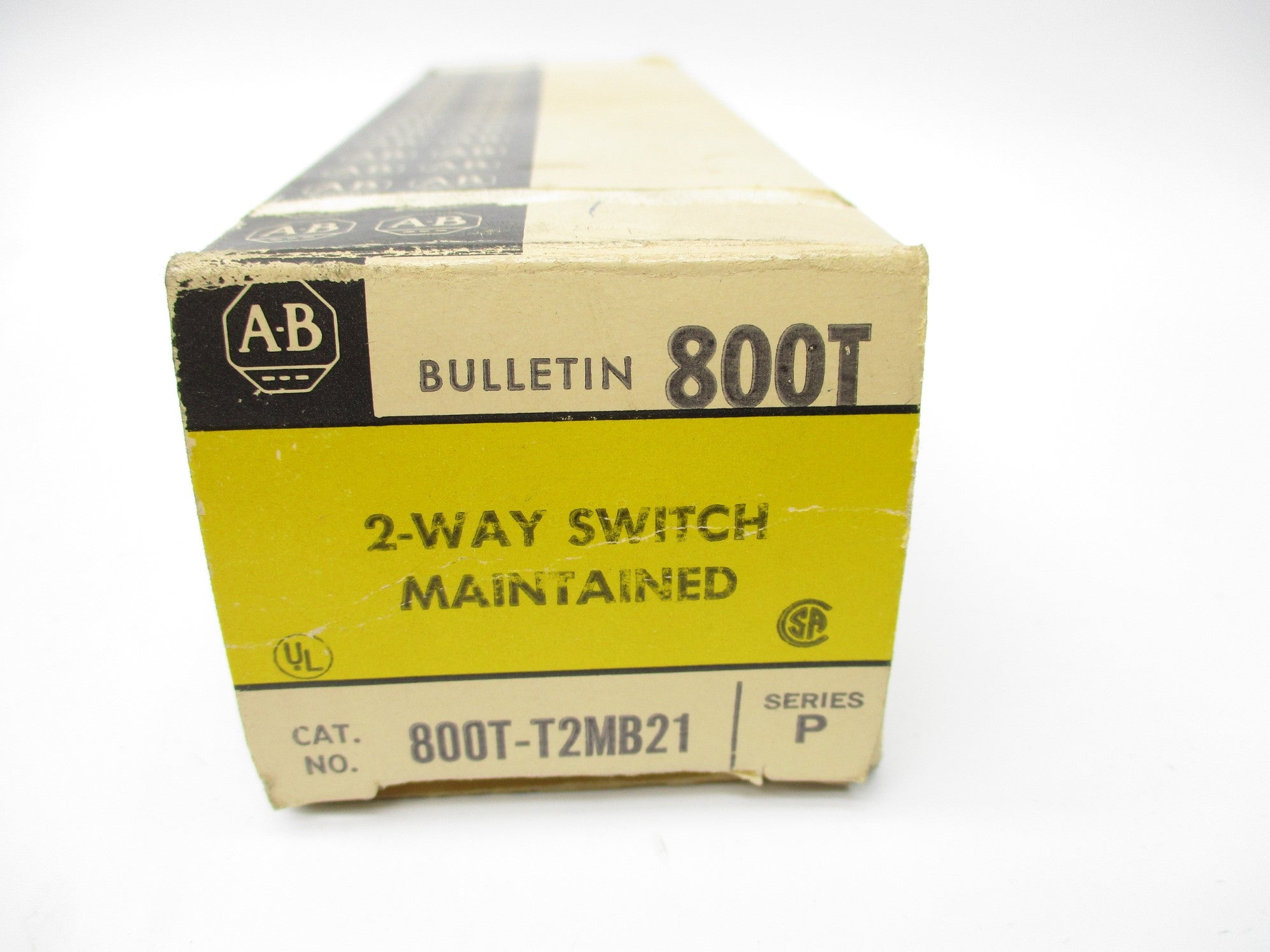 ALLEN BRADLEY 800T-T2MB21 SER. P (BK/YL) NSMP