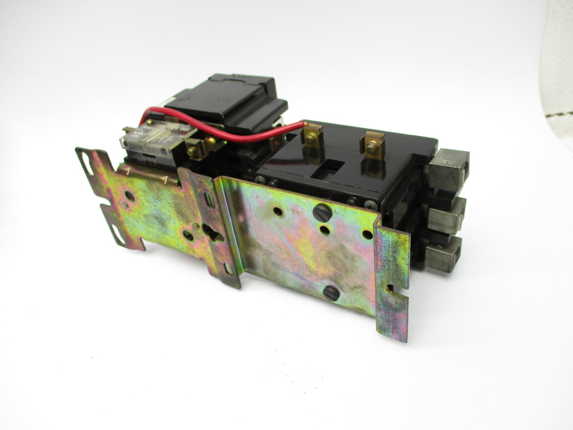 FURNAS 16DE32AF SER. B 110/120V NSNP